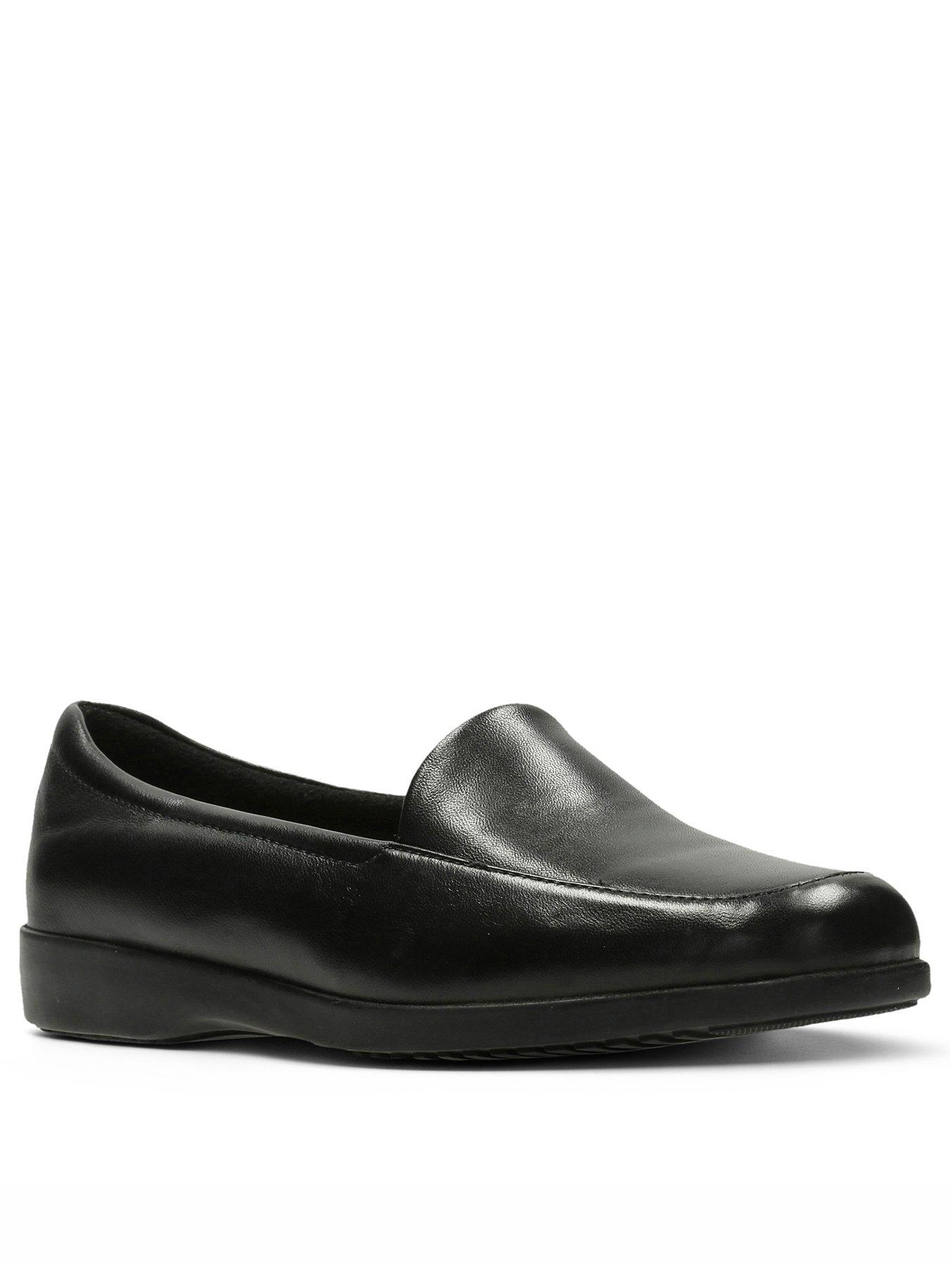 Clarks wide fit shoes top for ladies