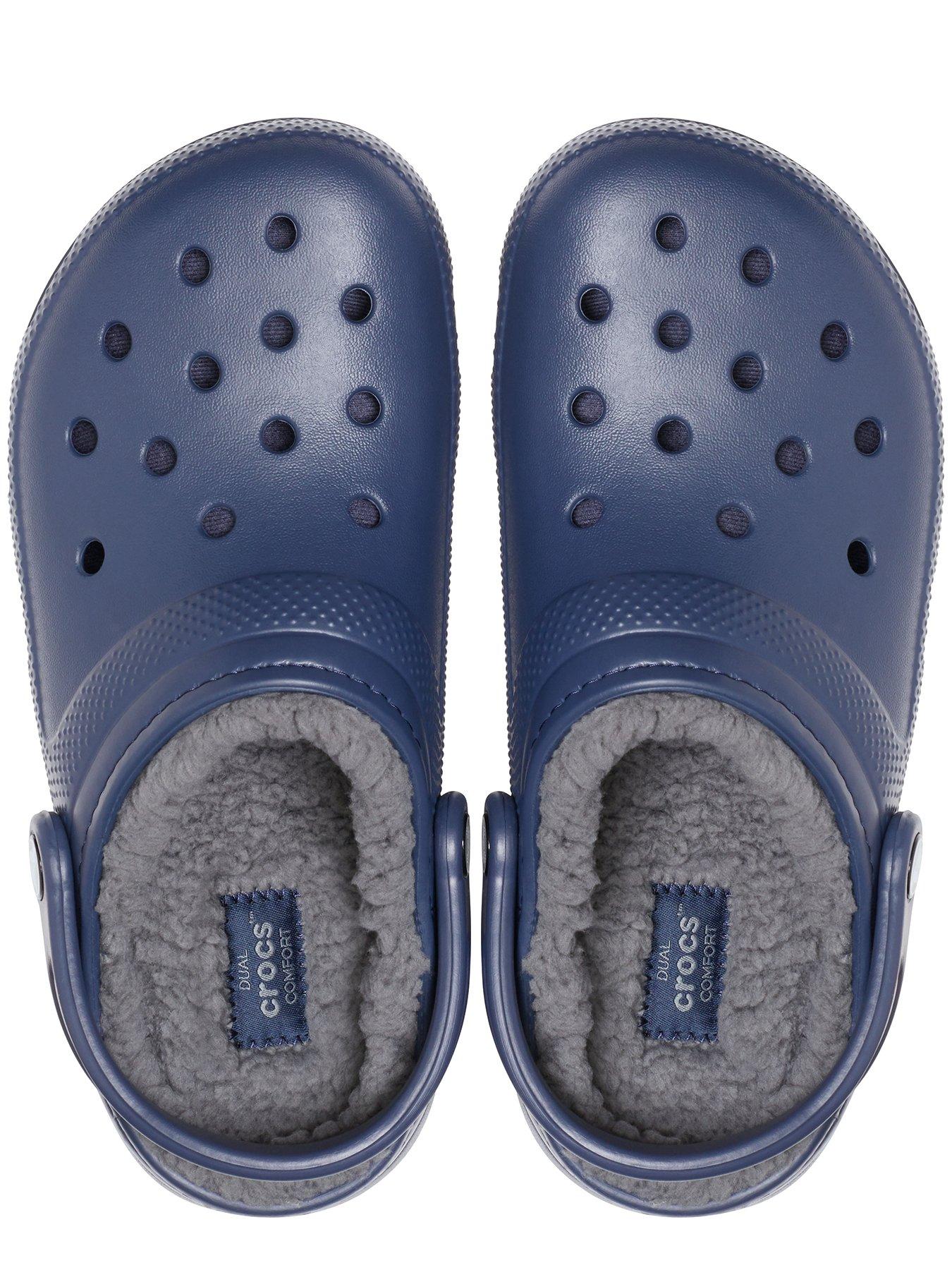 Mens best sale lined crocs