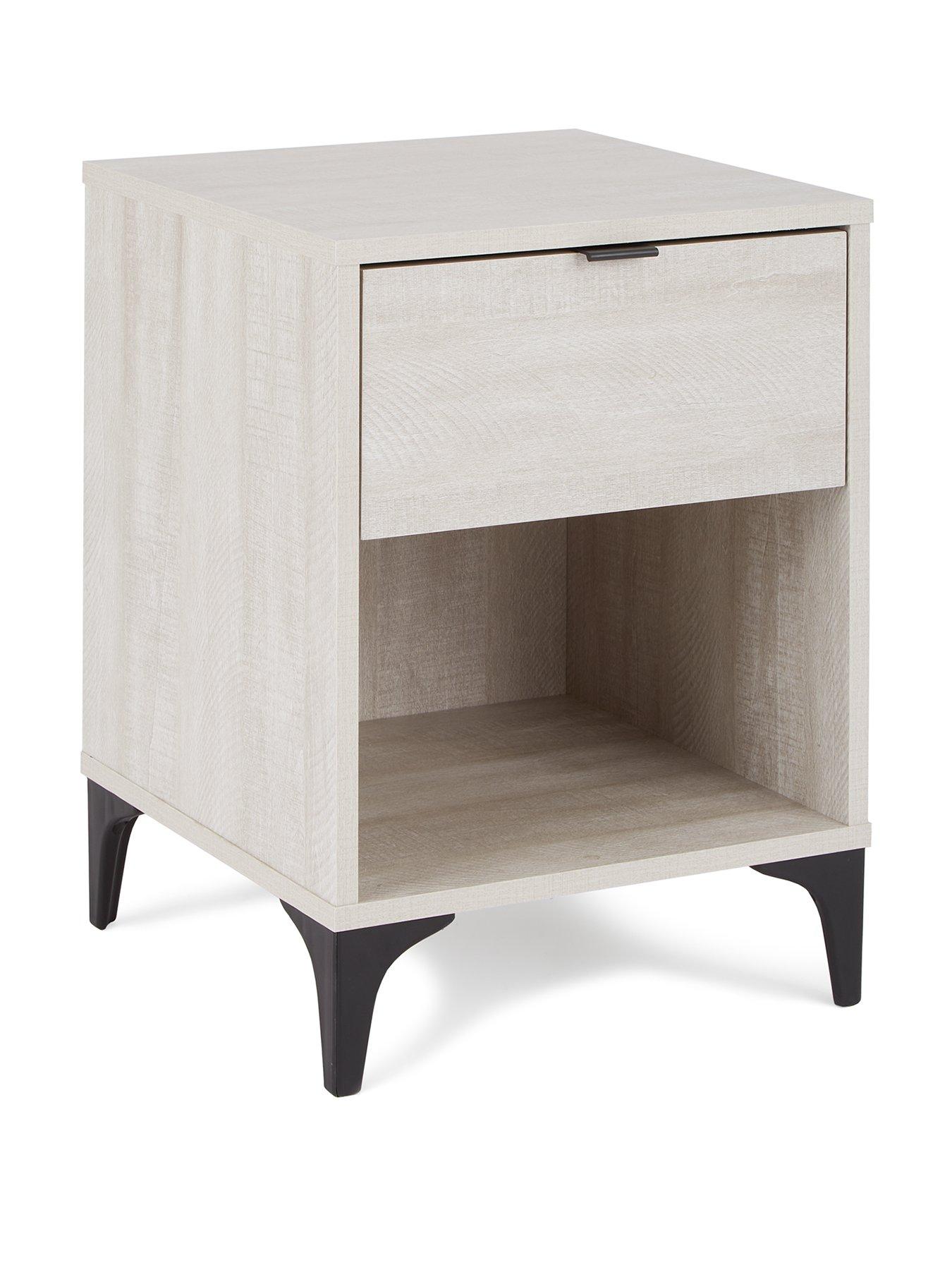 very-home-wakefield-side-table-grey-oakback