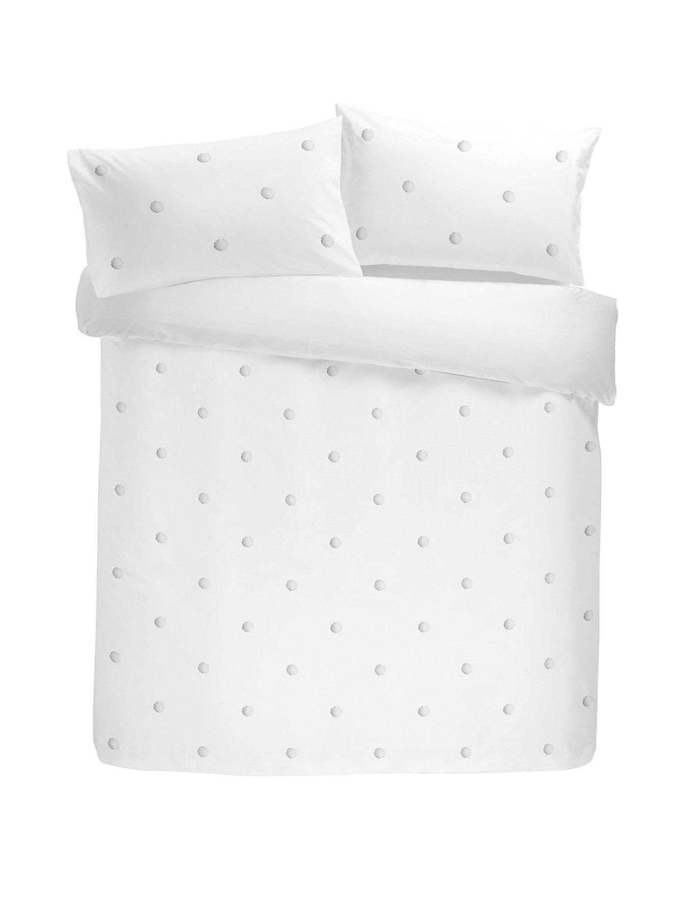 appletree-dot-garden-100-cotton-duvet-cover-set-whitestillFront