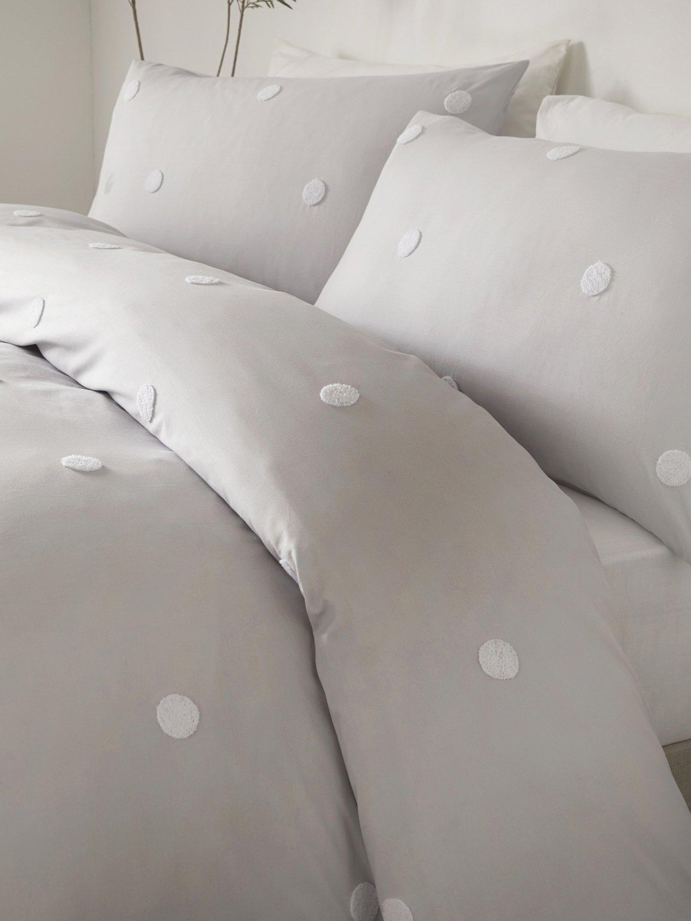 appletree-dot-garden-100-cotton-duvet-cover-set-greyback