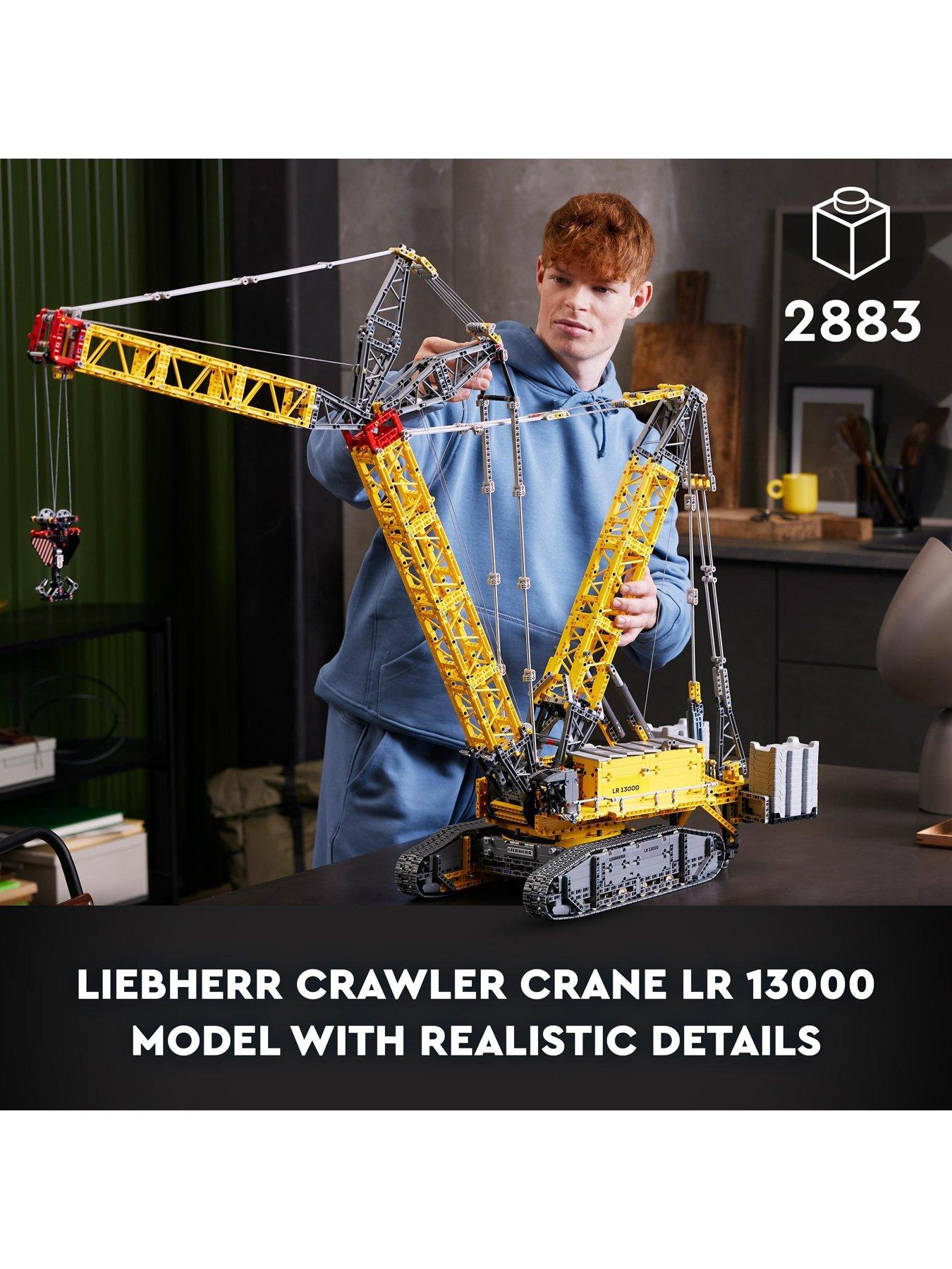 lego-technic-liebherr-crawler-crane-lr-13000-set-42146back