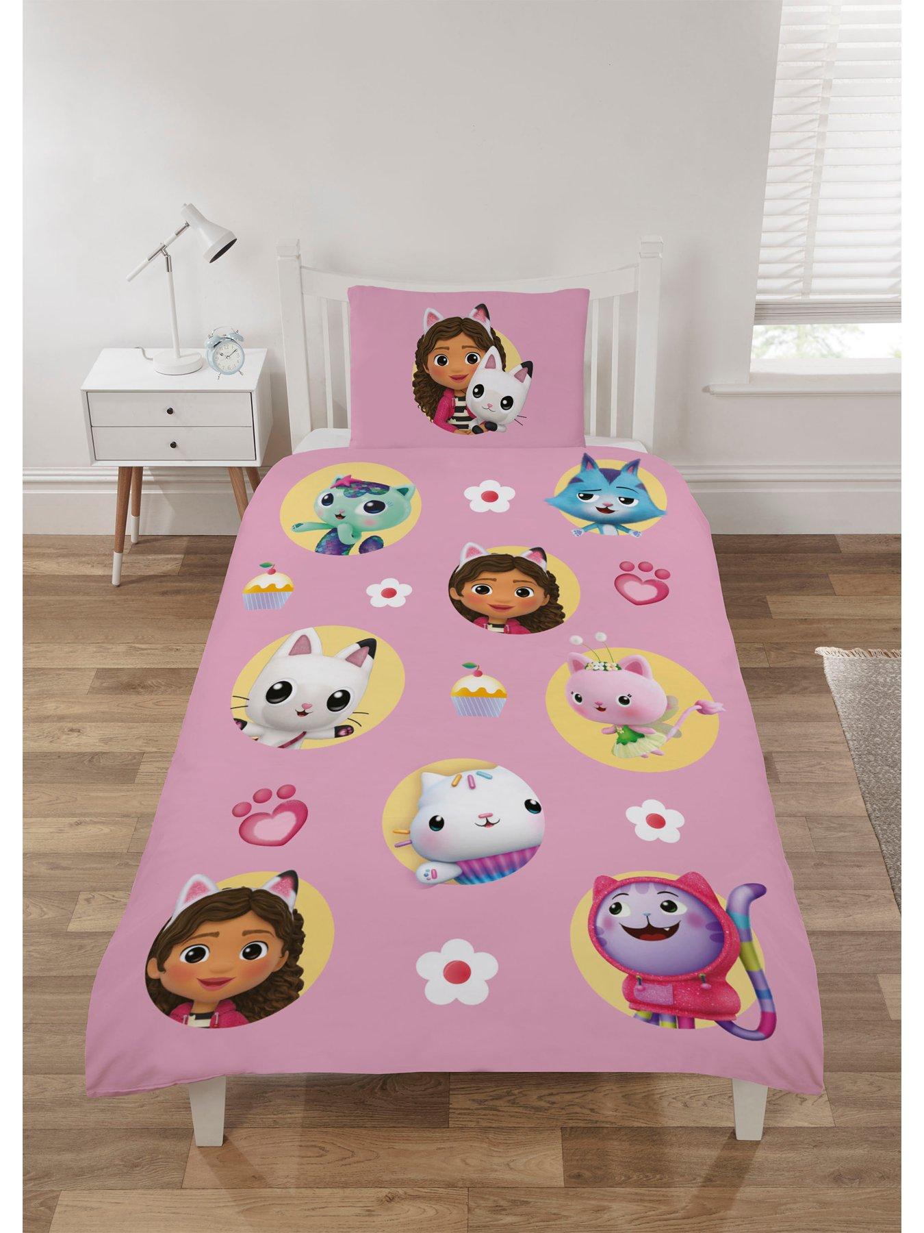 gabbys-dollhouse-gabby-and-friends-duvet-cover-set-pinkdetail