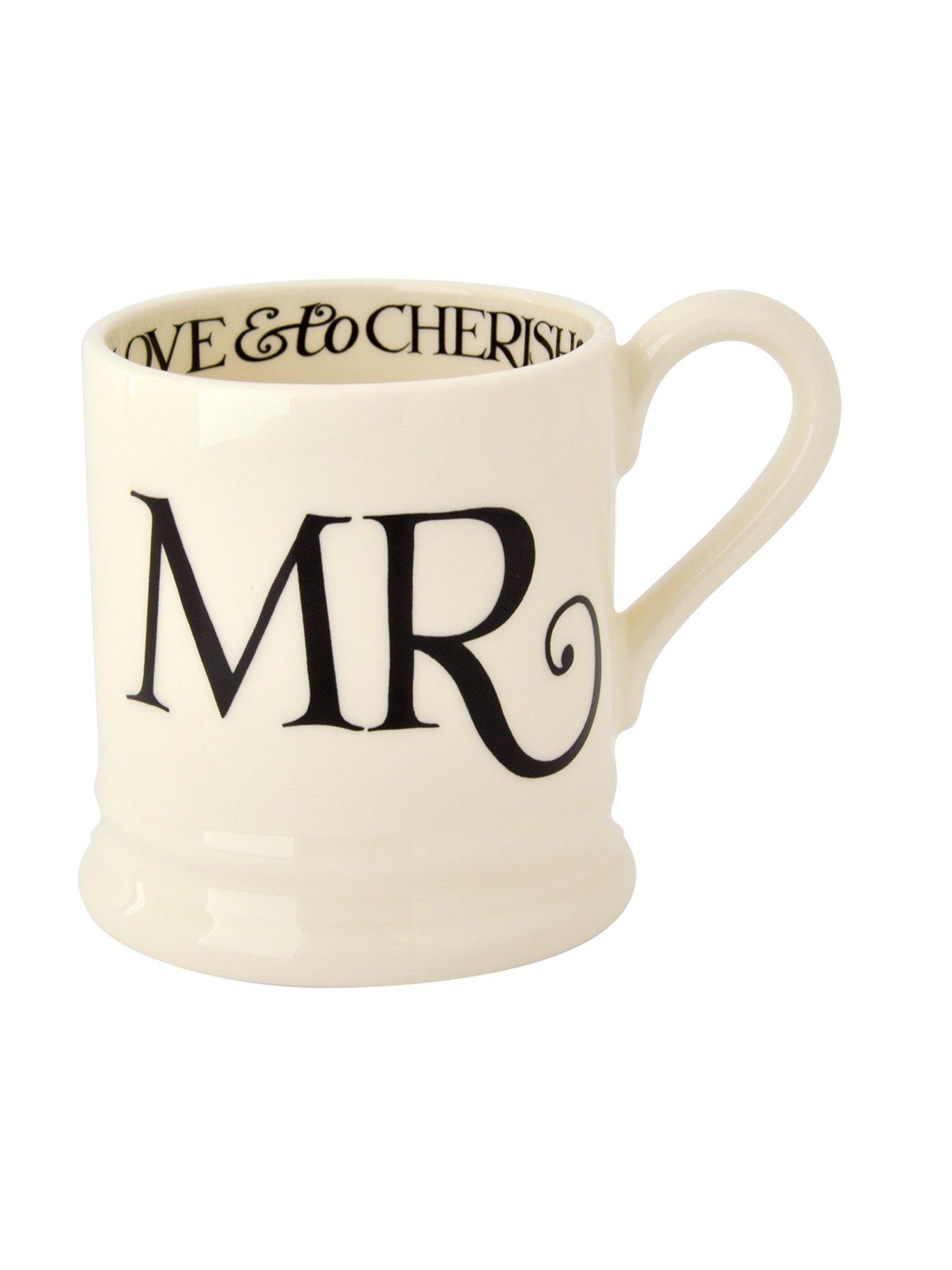 emma-bridgewater-black-toast-mr-mrs-set-of-2-12-pint-mugs-boxedstillFront