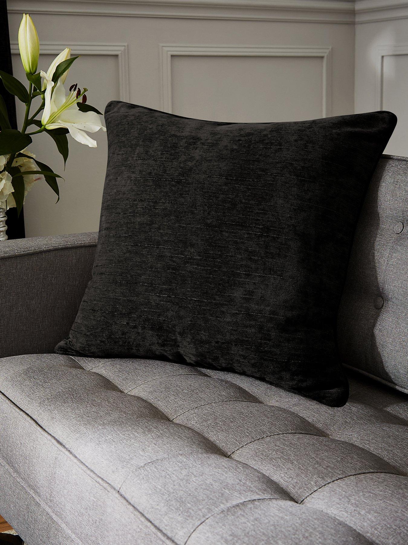 hyperion-selene-luxury-chenille-cushion