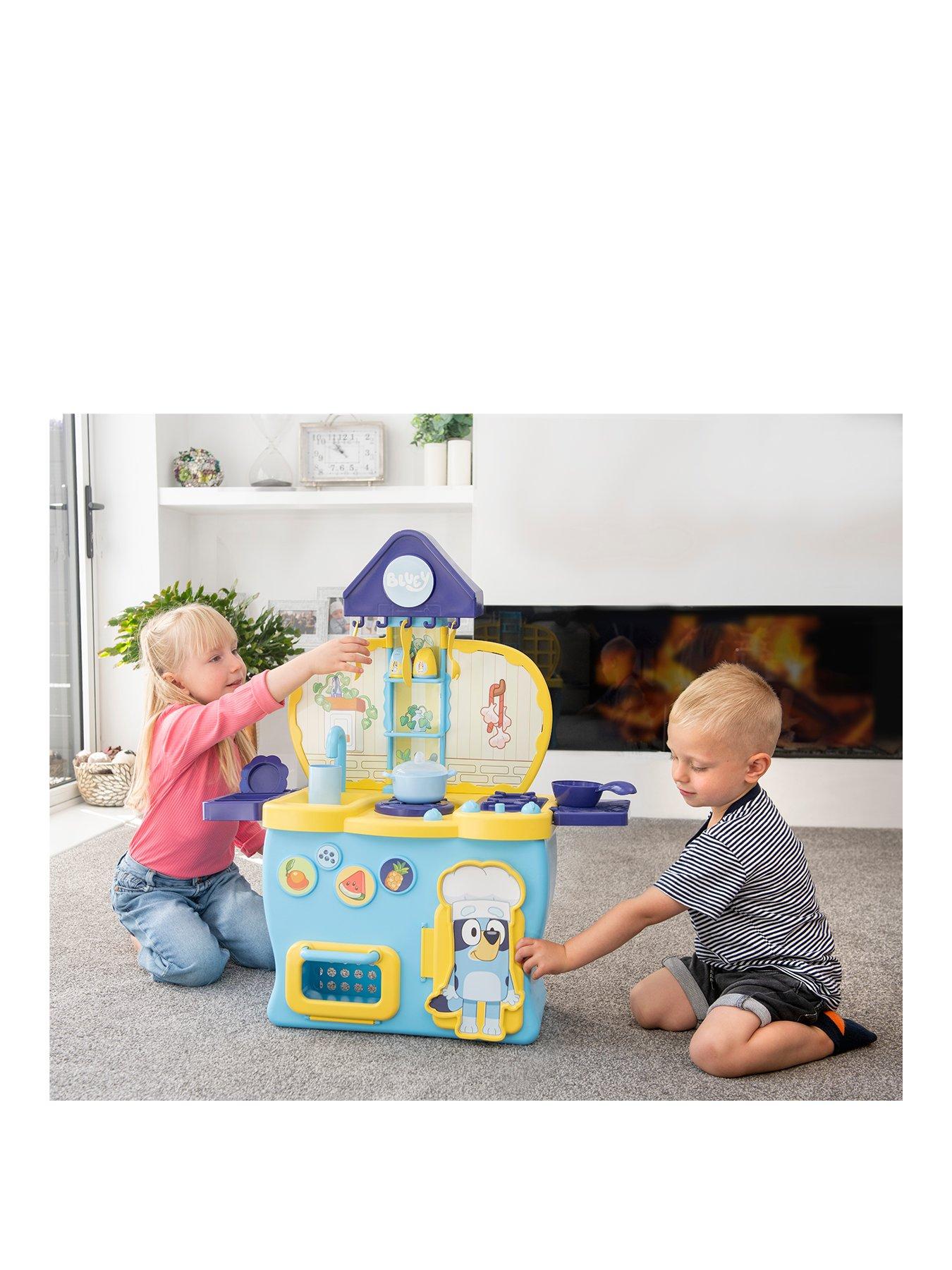 https://media.very.ie/i/littlewoodsireland/VJHL7_SQ2_0000000099_N_A_SLf/bluey-blueys-playnbspkitchennbsp.jpg?$180x240_retinamobilex2$&$roundel_lwireland$&p1_img=vsp_pink