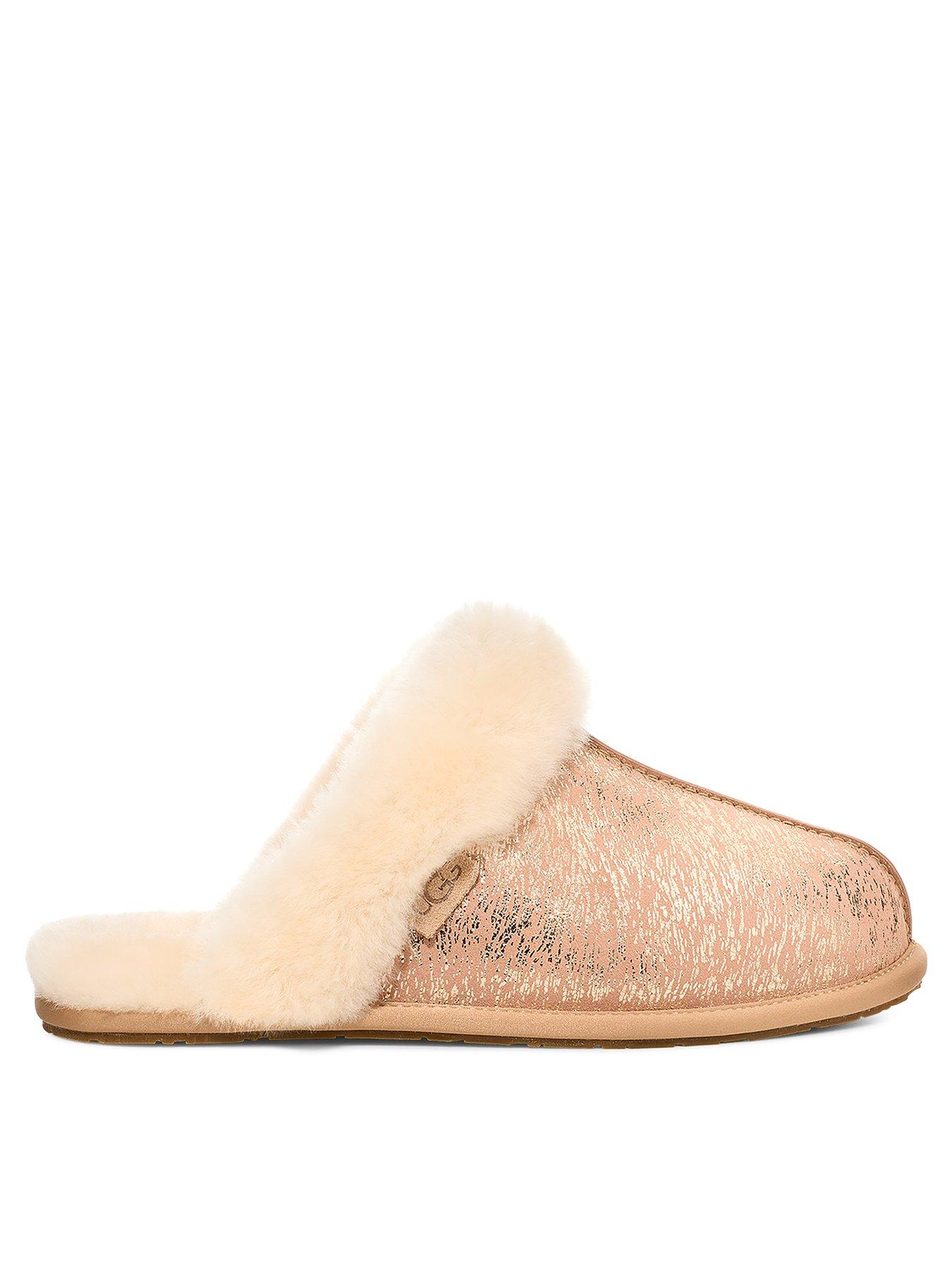 Ugg clearance fawn slippers