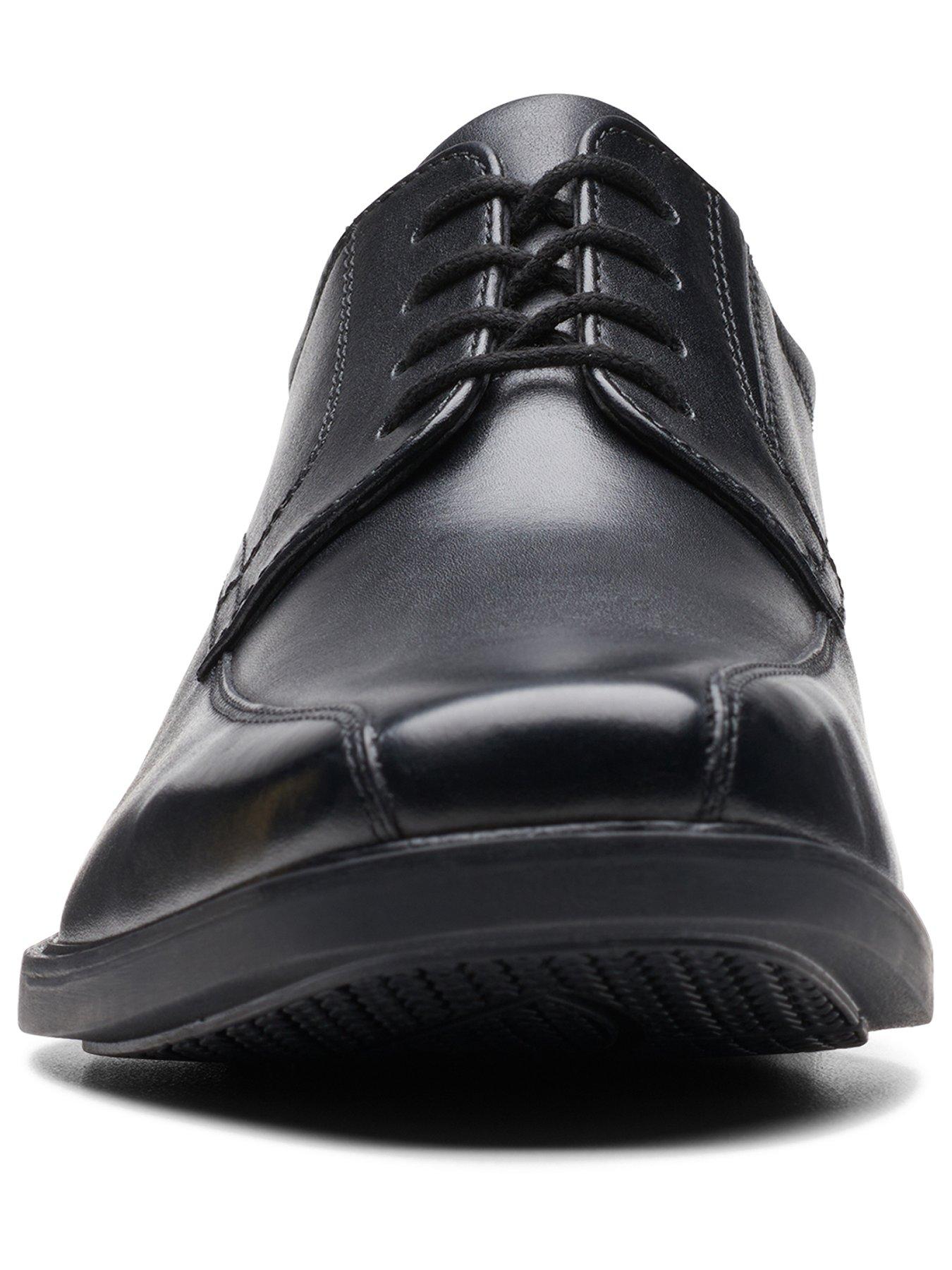 clarks-clarks-howard-over-lace-up-shoesback