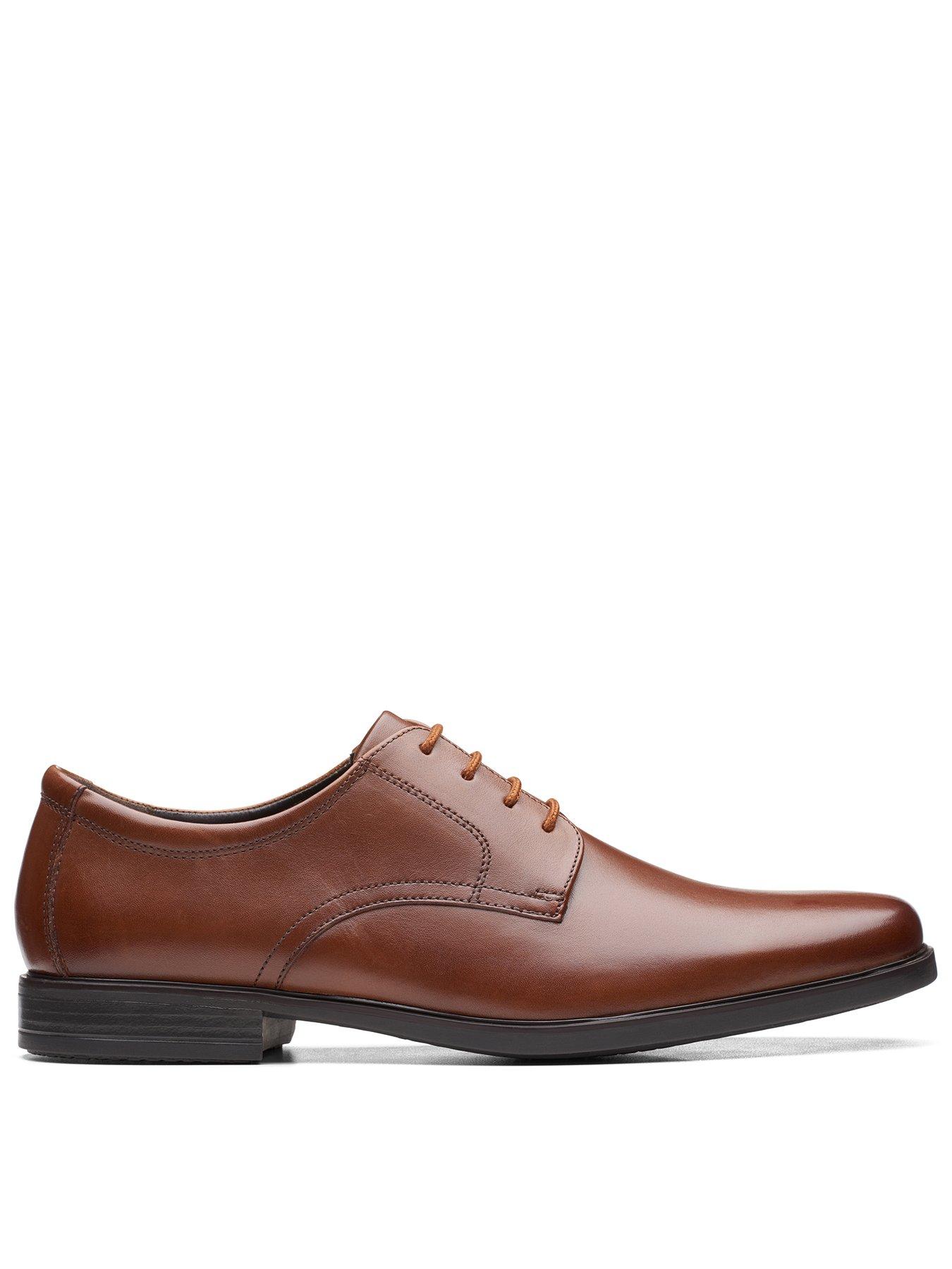 clarks-wide-fit-howard-walk-oxford-shoes-brownfront