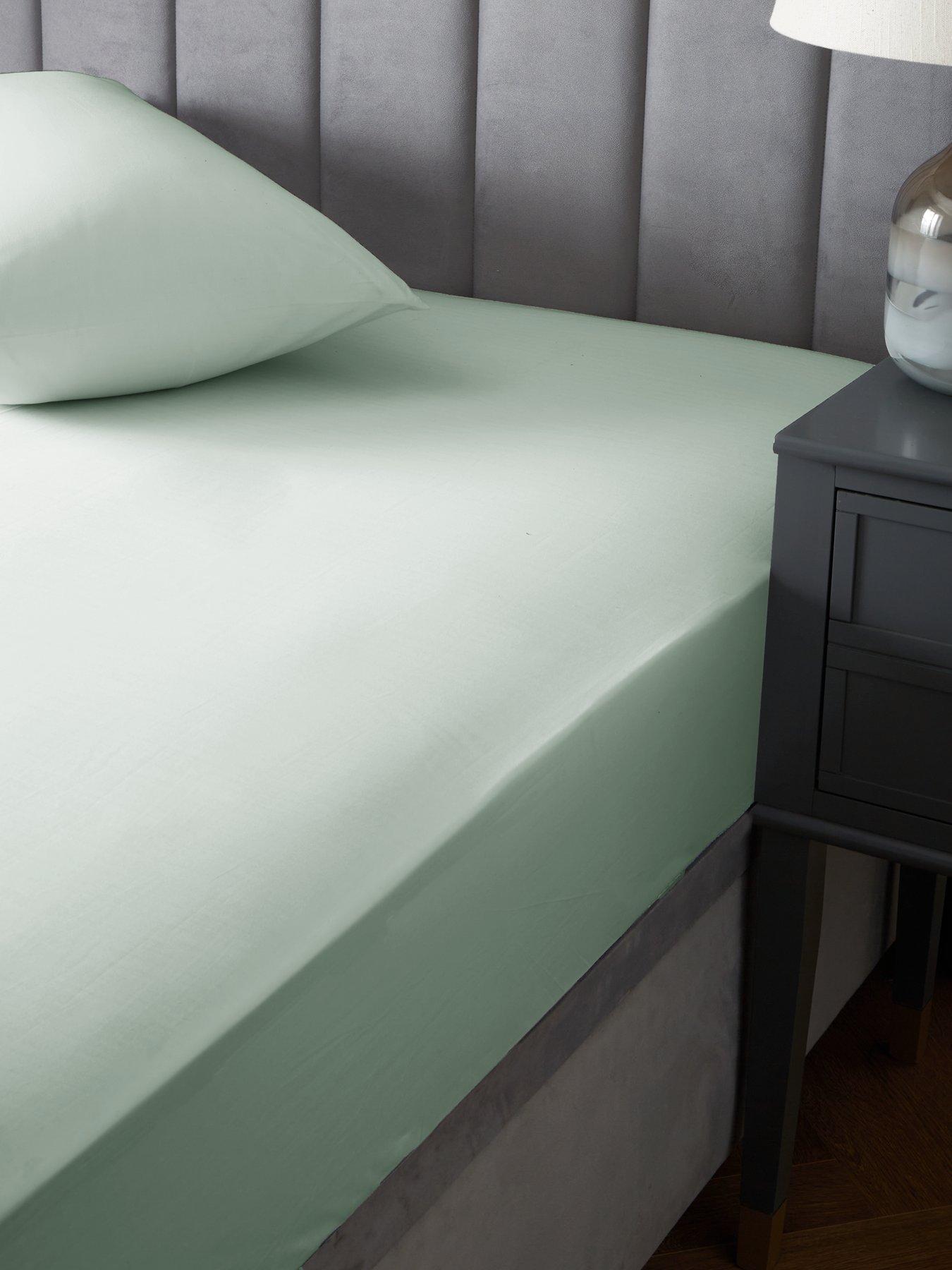 The Very Collection Luxury 400 Thread Count Soft Touch Cotton Sateen 32 cm Extra Deep Fitted Sheet