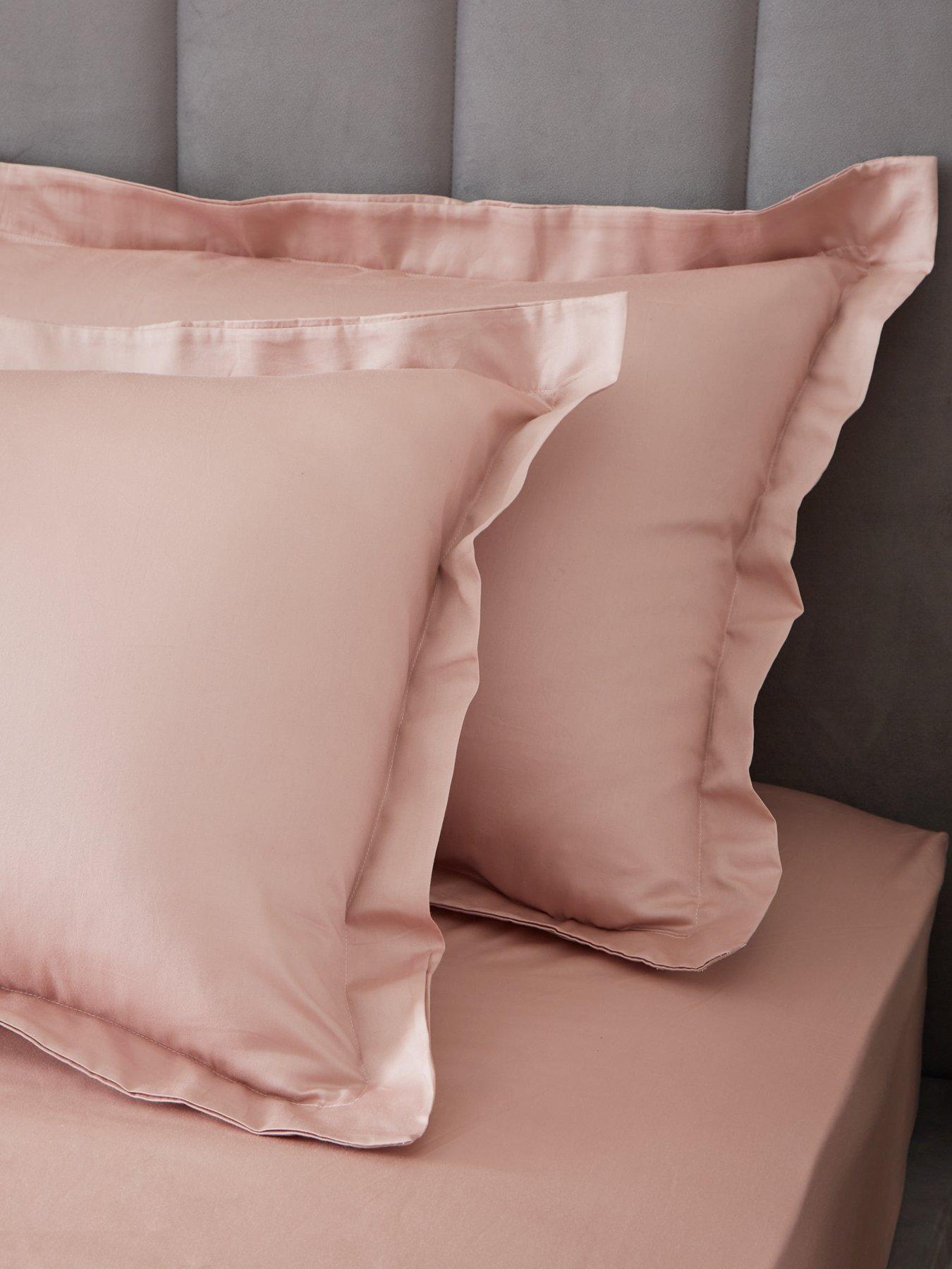Image 3 of 3 of Very Home Luxury 400 Thread Count Soft Touch Cotton Sateen Oxford Pillowcase Pair&nbsp;