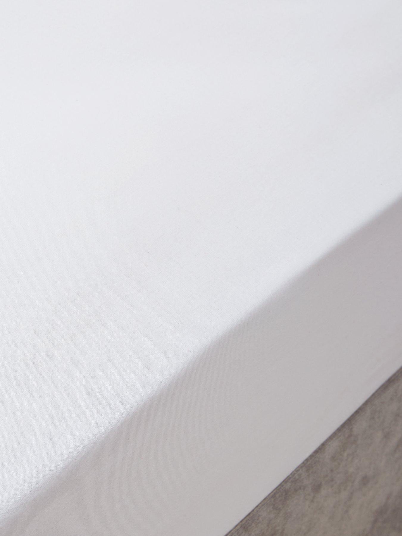 Image 3 of 4 of The Very Collection Non-Iron 180 Thread Count Extra Deep 32 cm Fitted Sheet