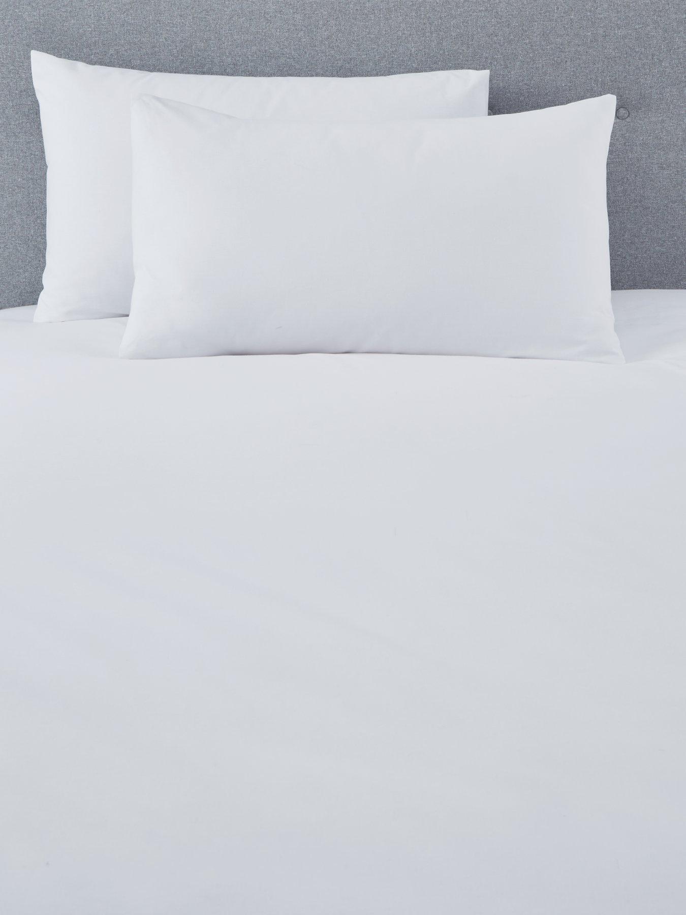 very-home-non-iron-180-thread-count-duvet-covernbspsetoutfit