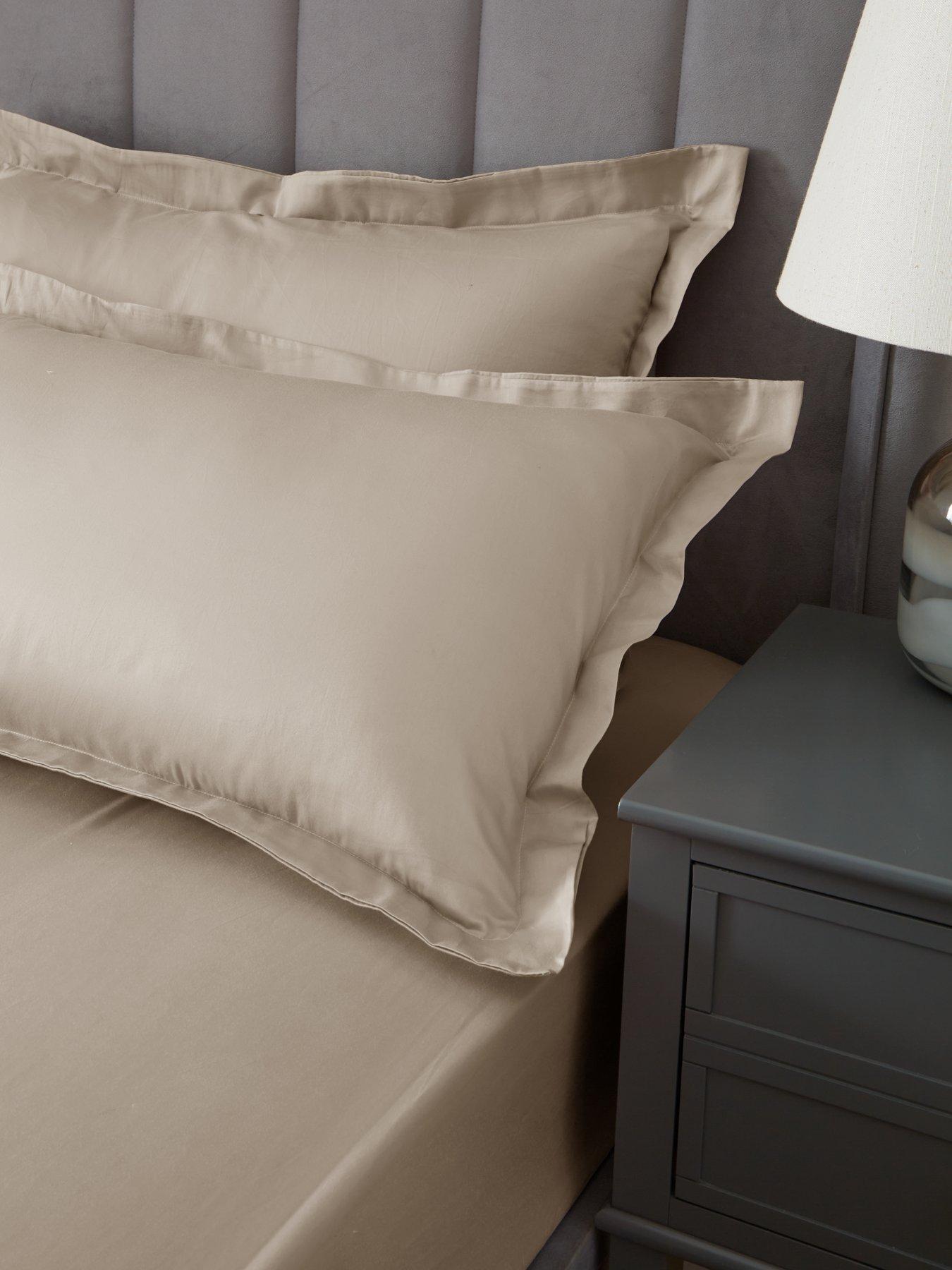 the-very-collection-luxury-400-thread-count-soft-touch-cotton-sateen-oxford-pillowcase-pair
