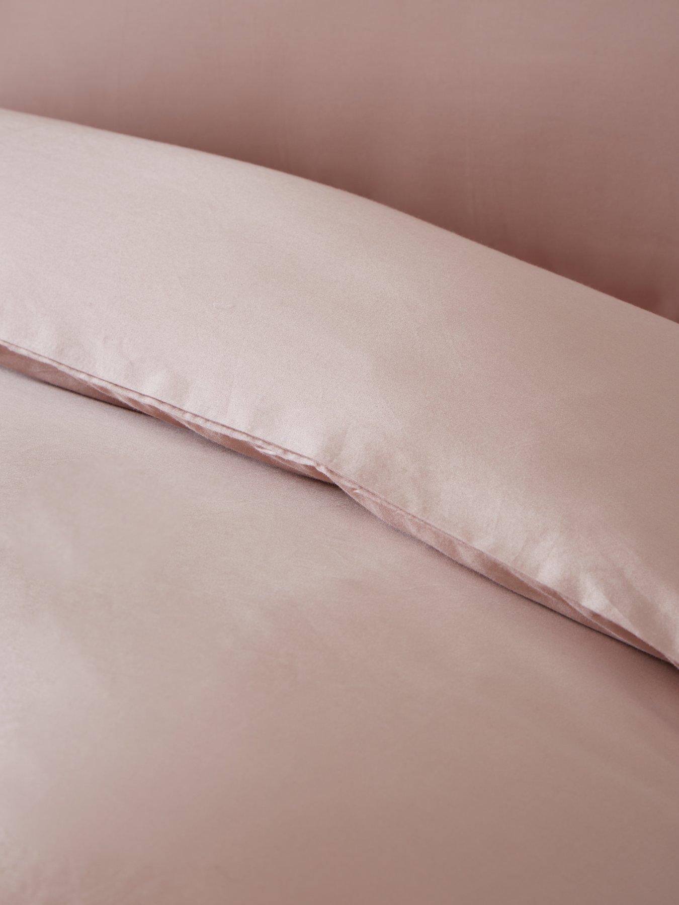 very-home-luxury-400-thread-count-soft-touch-cotton-sateen-duvet-covernbspsetdetail