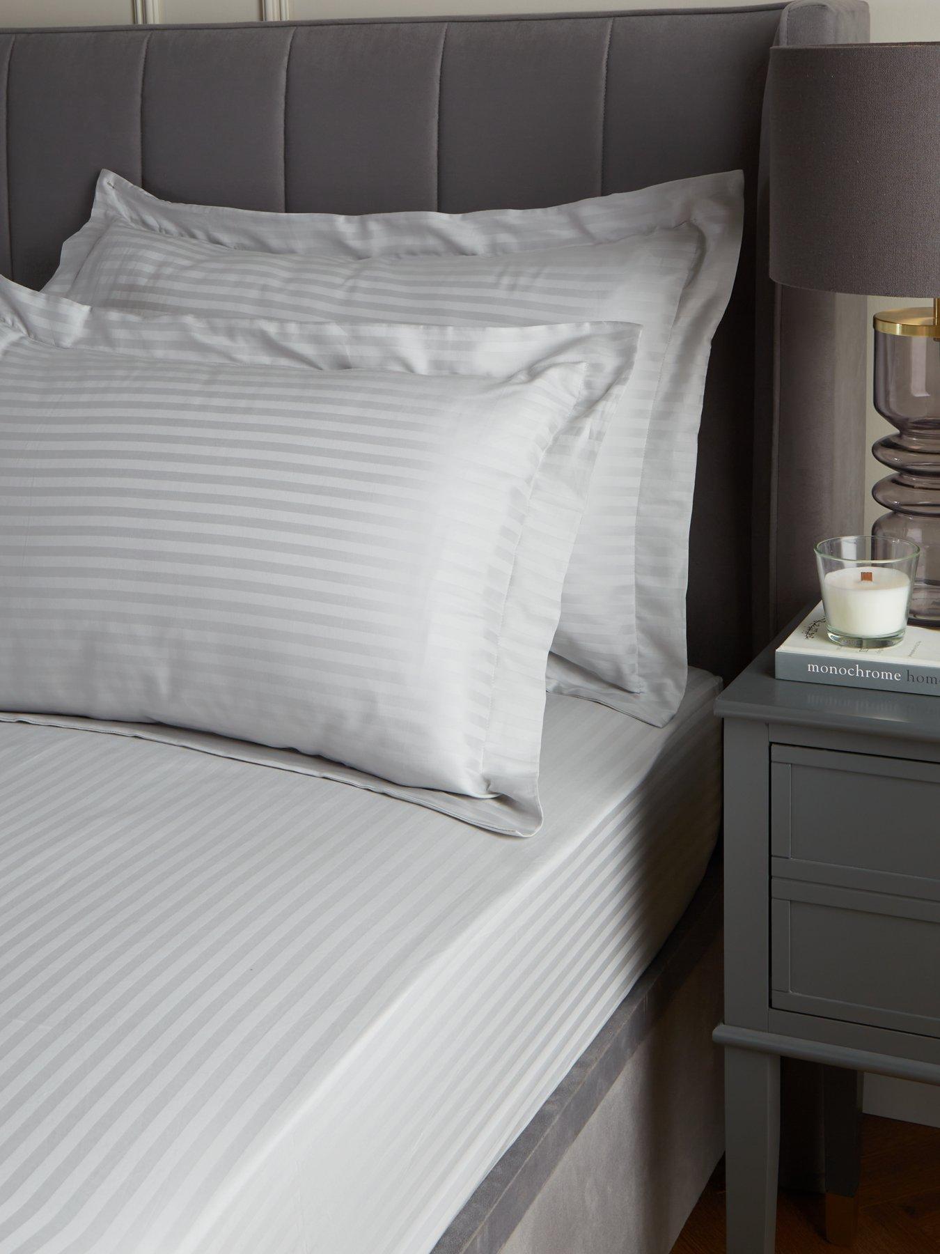 Very Home Luxury 300 Thread Count Soft Touch Sateen Stripe Oxford Pillowcase Pair