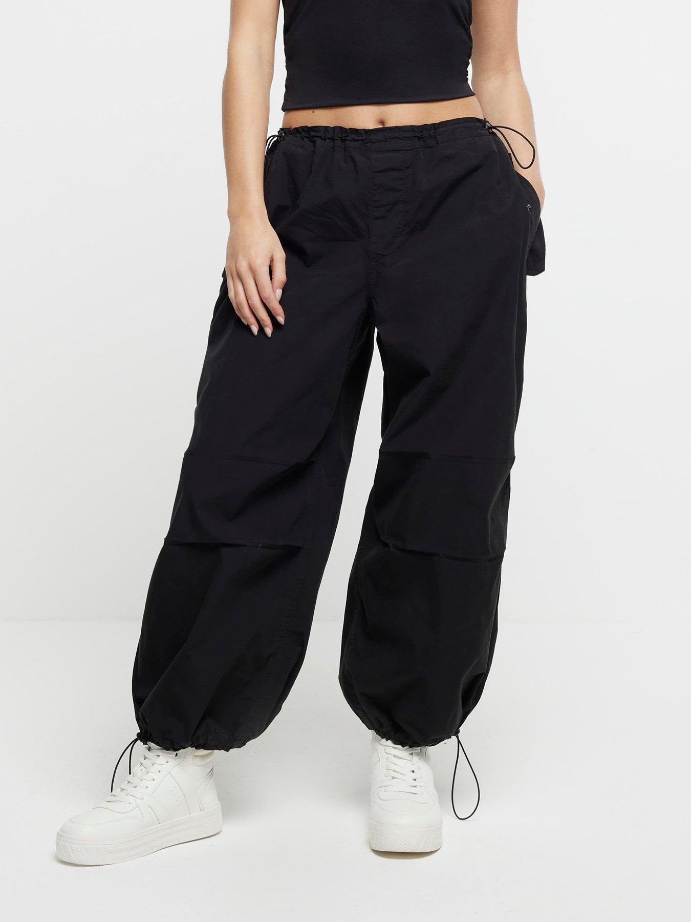 ri-petite-petite-low-rise-parachute-trouser-black