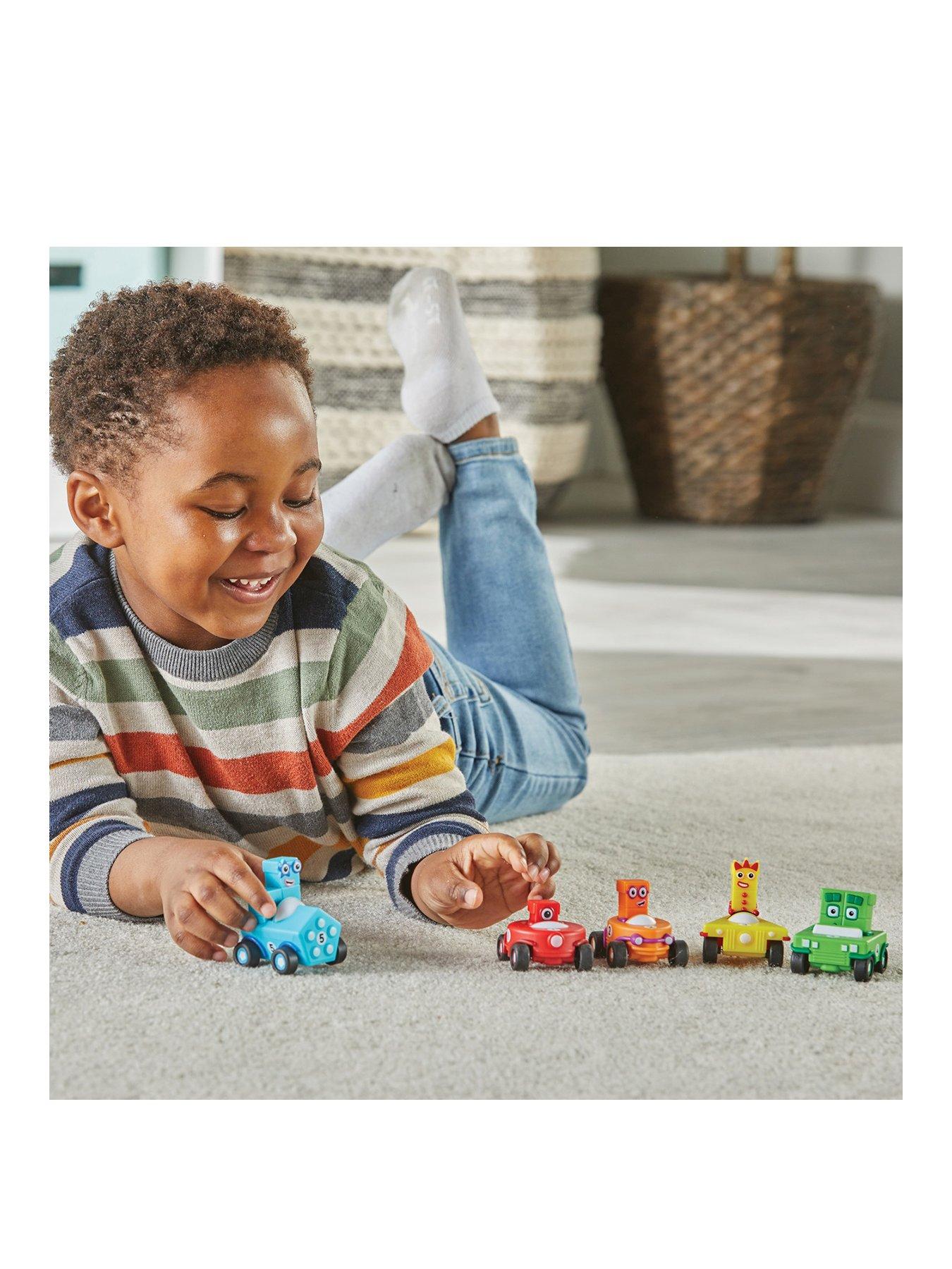 numberblocks-mini-vehicles-set-with-moving-wheels