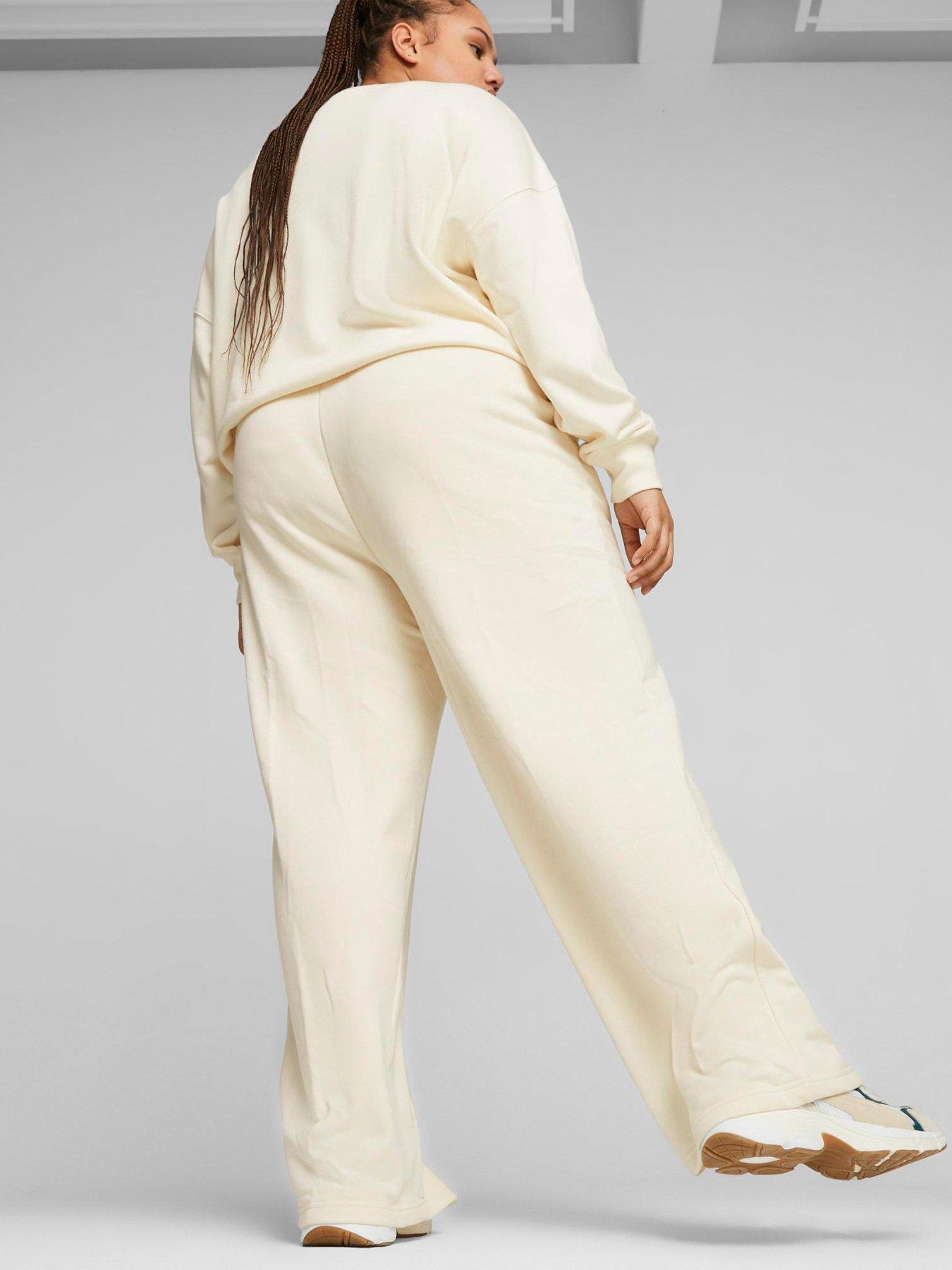 puma-classics-relaxed-sweatpants-off-whitestillFront