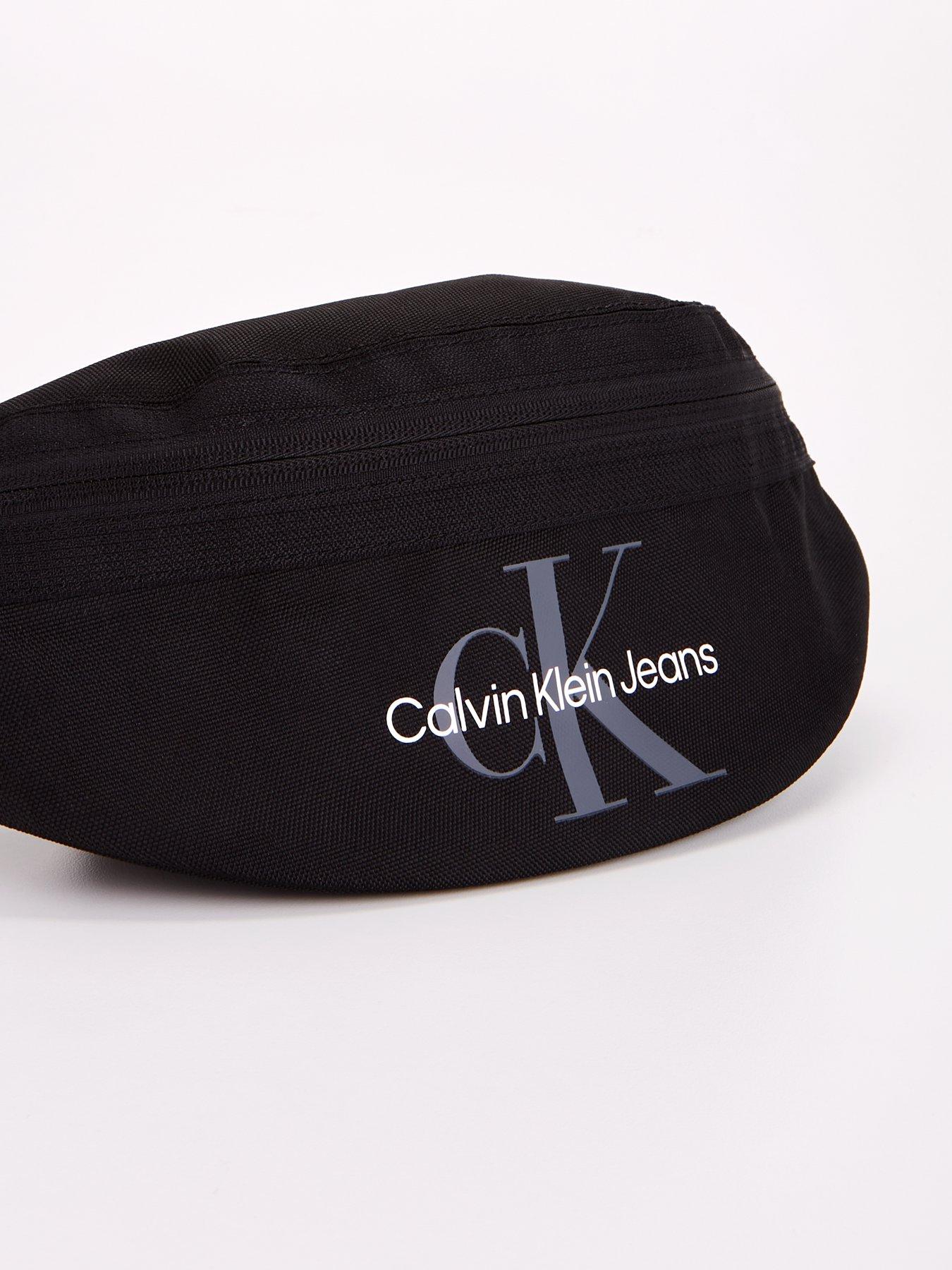 calvin-klein-jeans-sport-essentials-waistbag38-m-blackoutfit