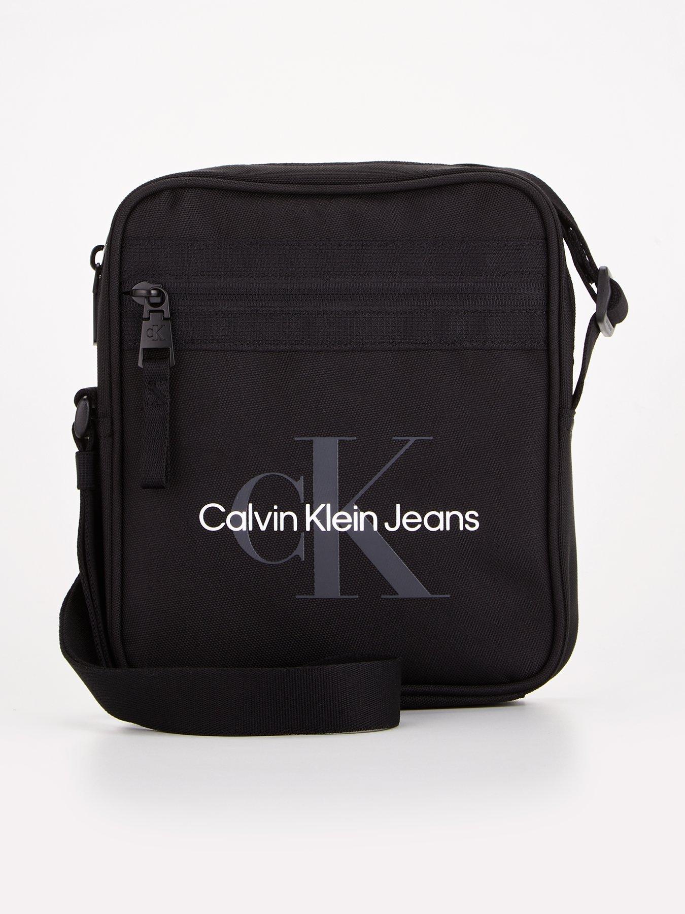 Sport Essentials Reporter Messenger Bag Black