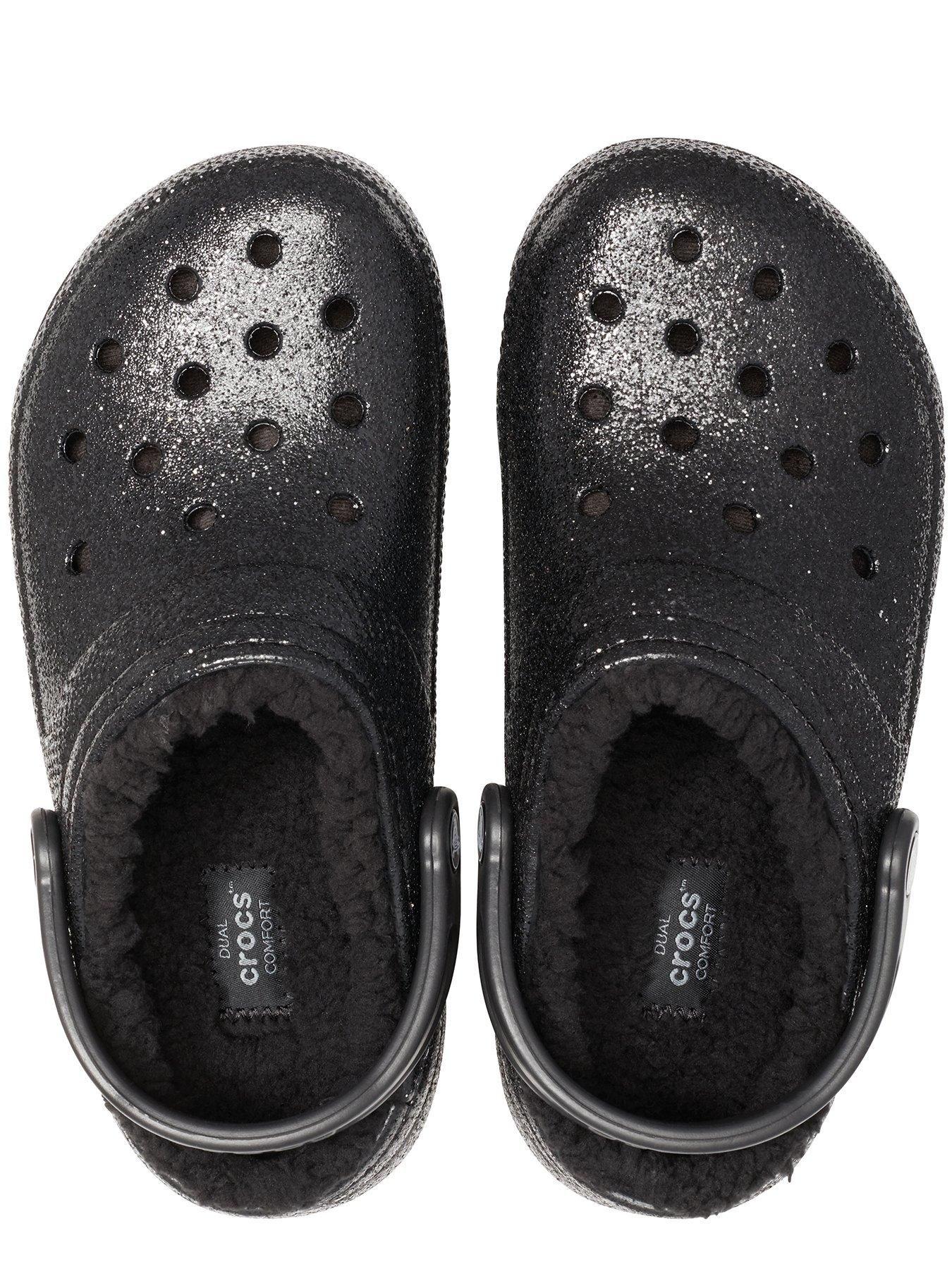 Crocs fur online black