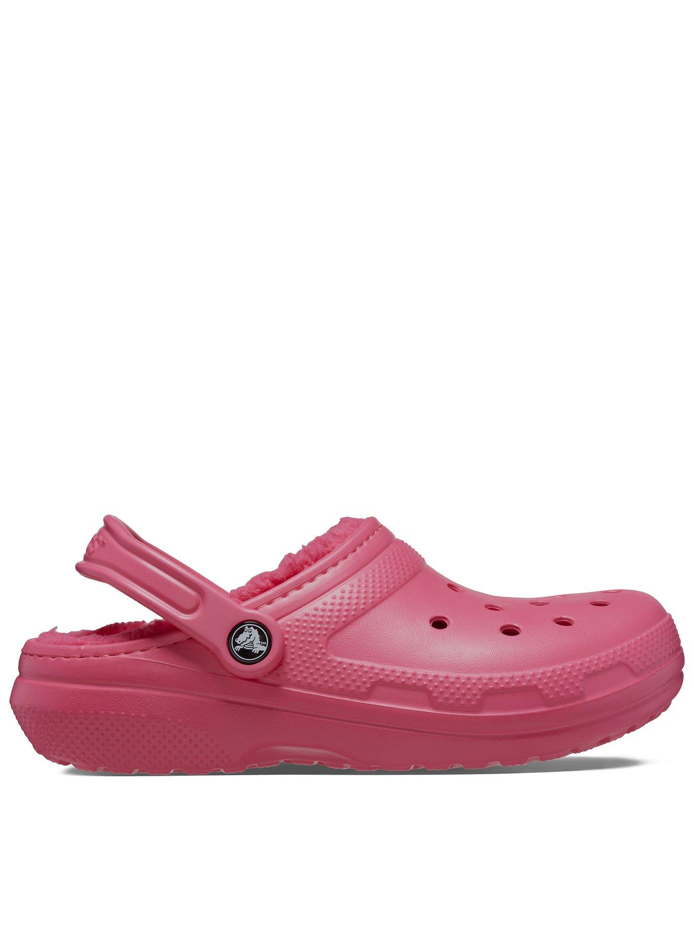 Crocs fuzz 2025 lined pink