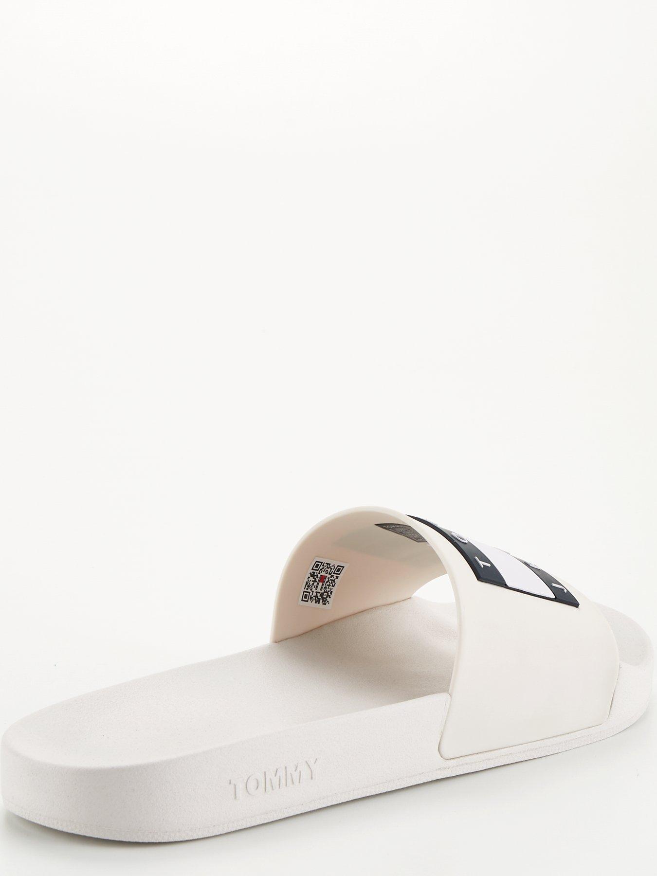 Image 2 of 6 of Tommy Jeans Tommy Jeans Pool Slides - White