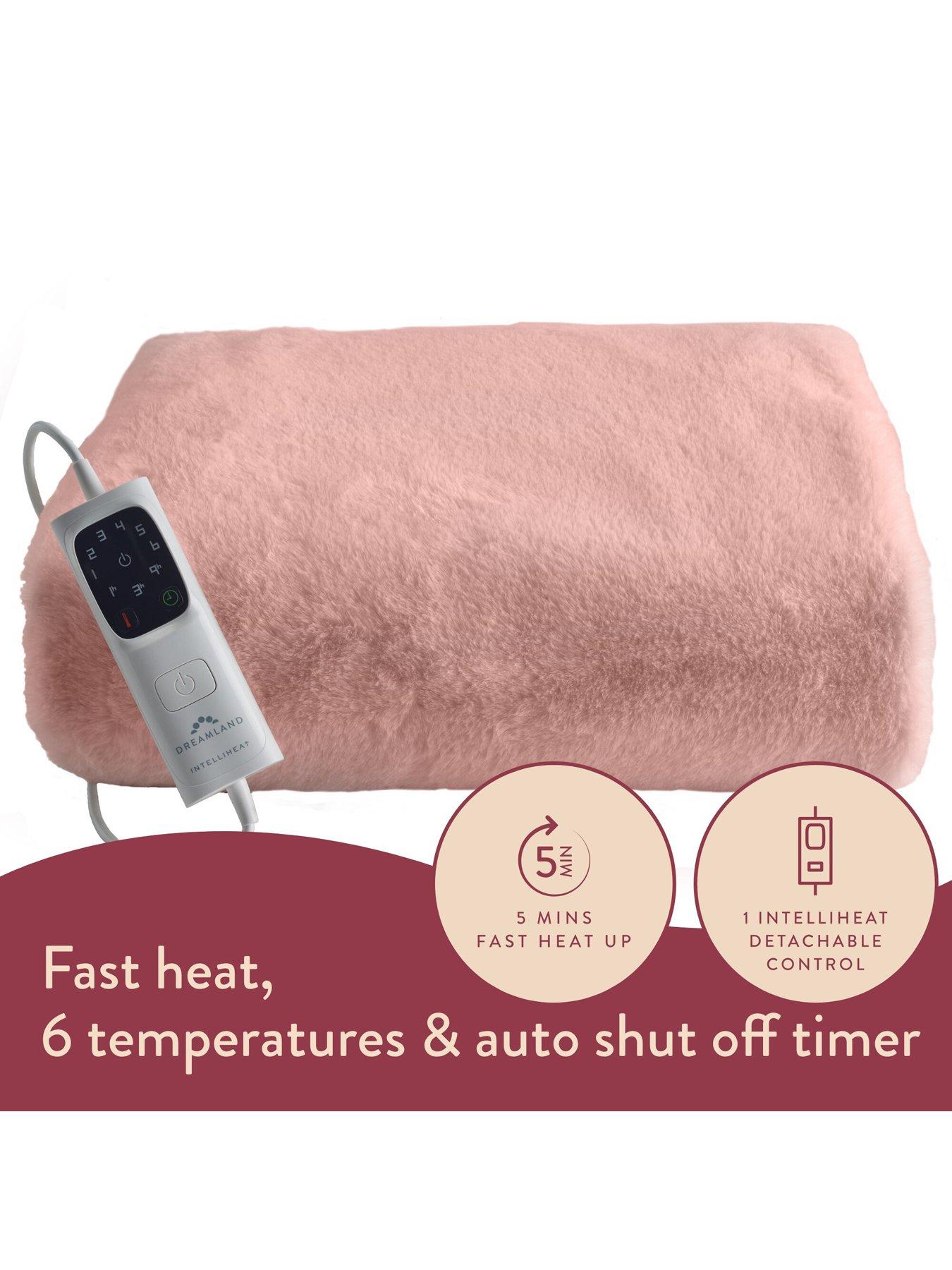 dreamland-intelliheat-cuddle-up-heated-throw-pinkoutfit