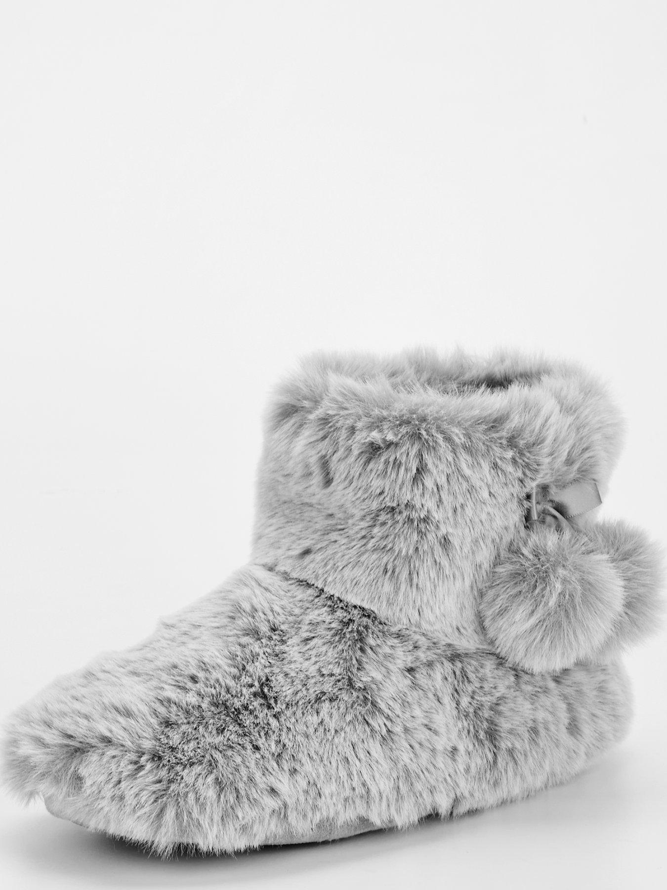 everyday-grey-two-tone-plush-faux-fur-pom-bootstillFront