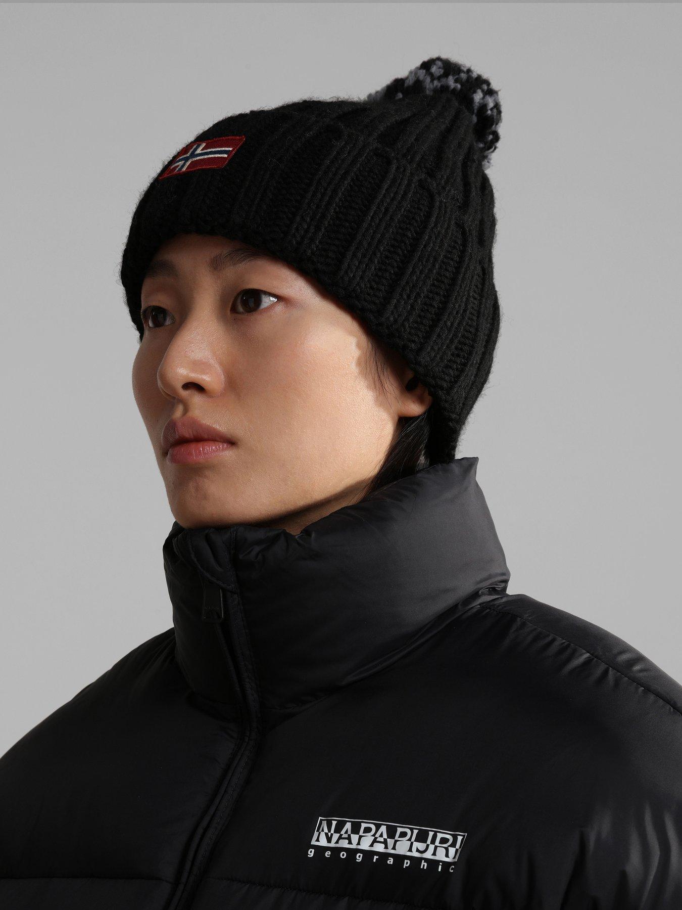 Napapijri bobble cheap hat black