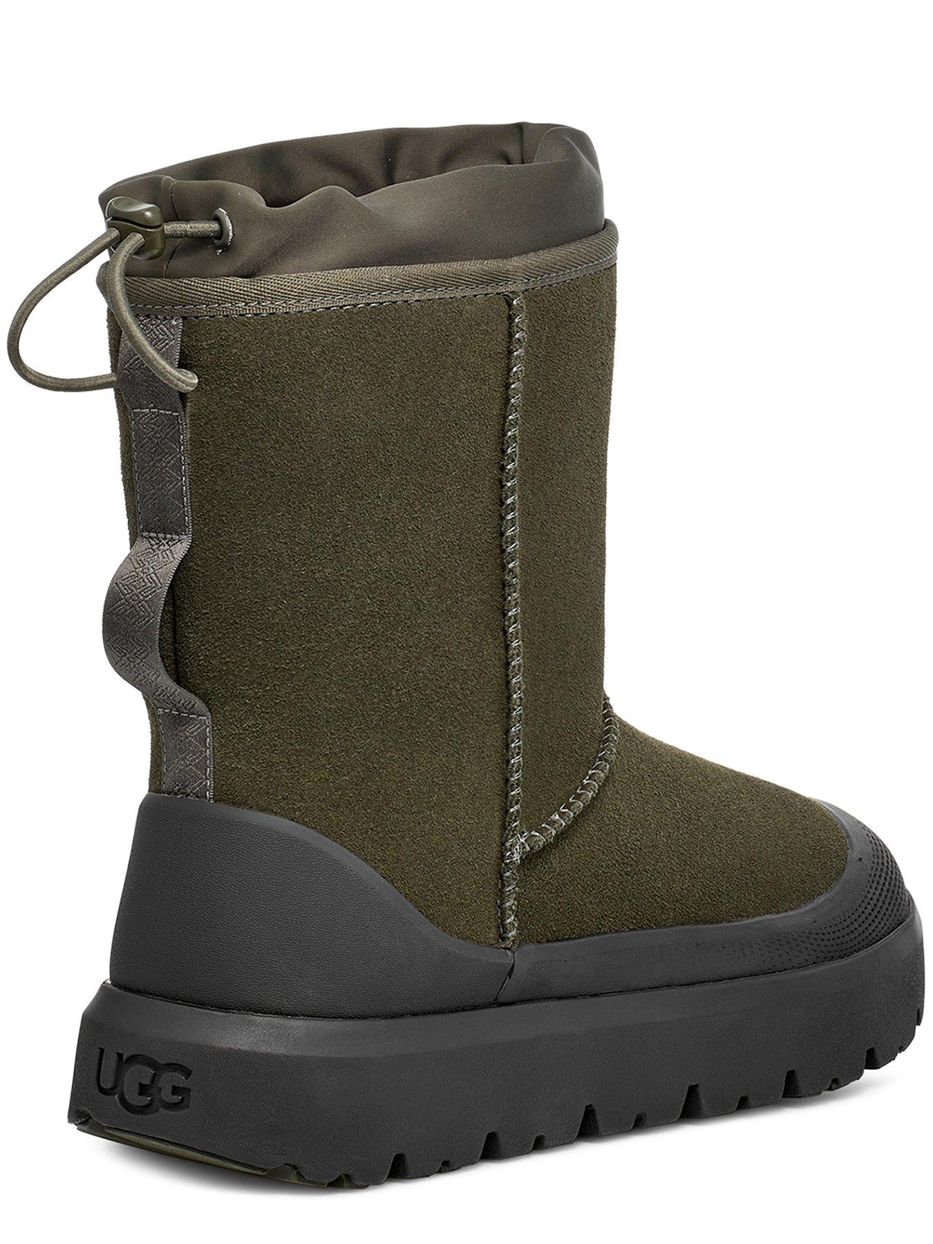 Dark green ugg deals boots