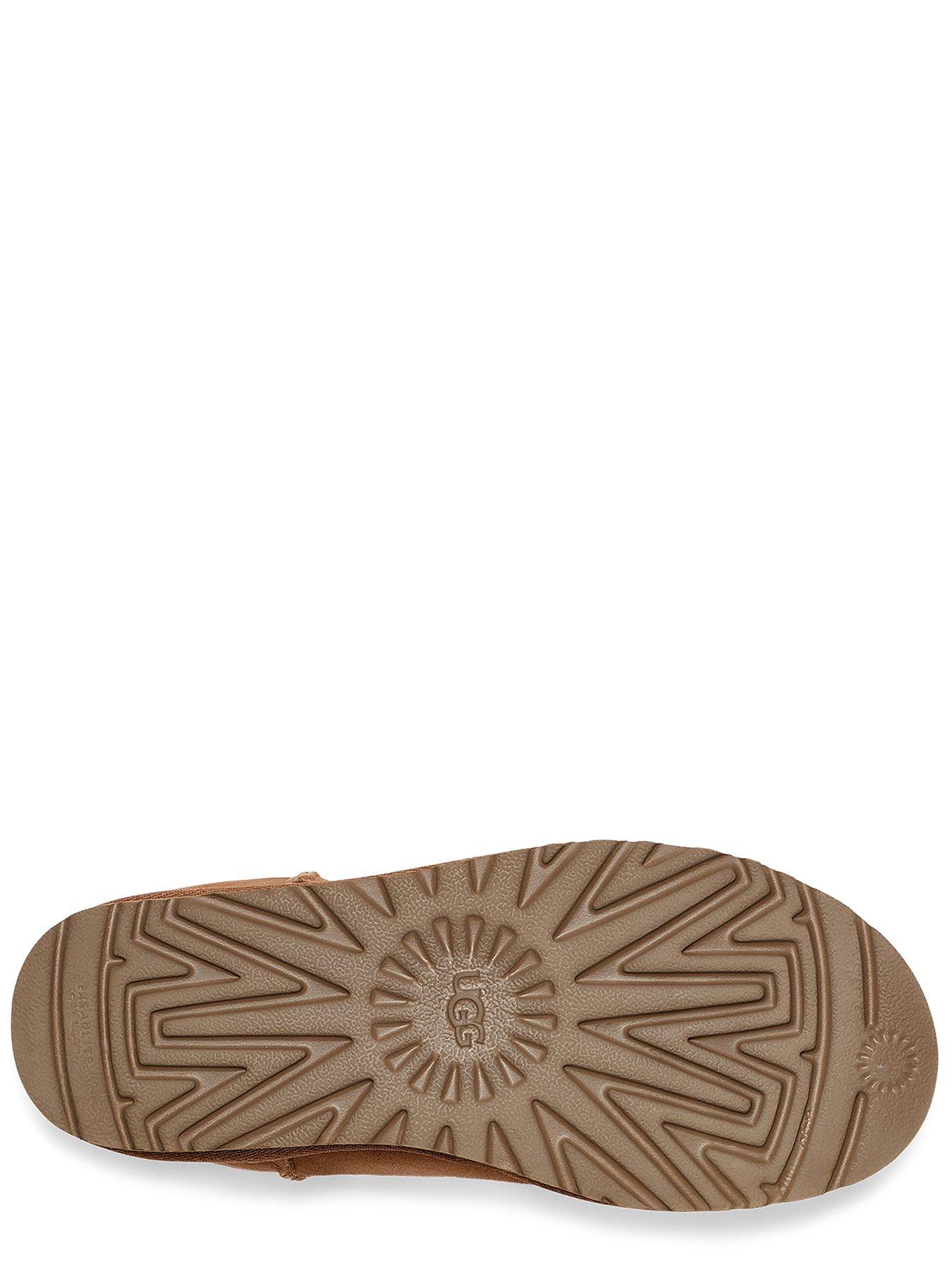 Image 5 of 6 of UGG Men's Classic Short Boots - Chestnut