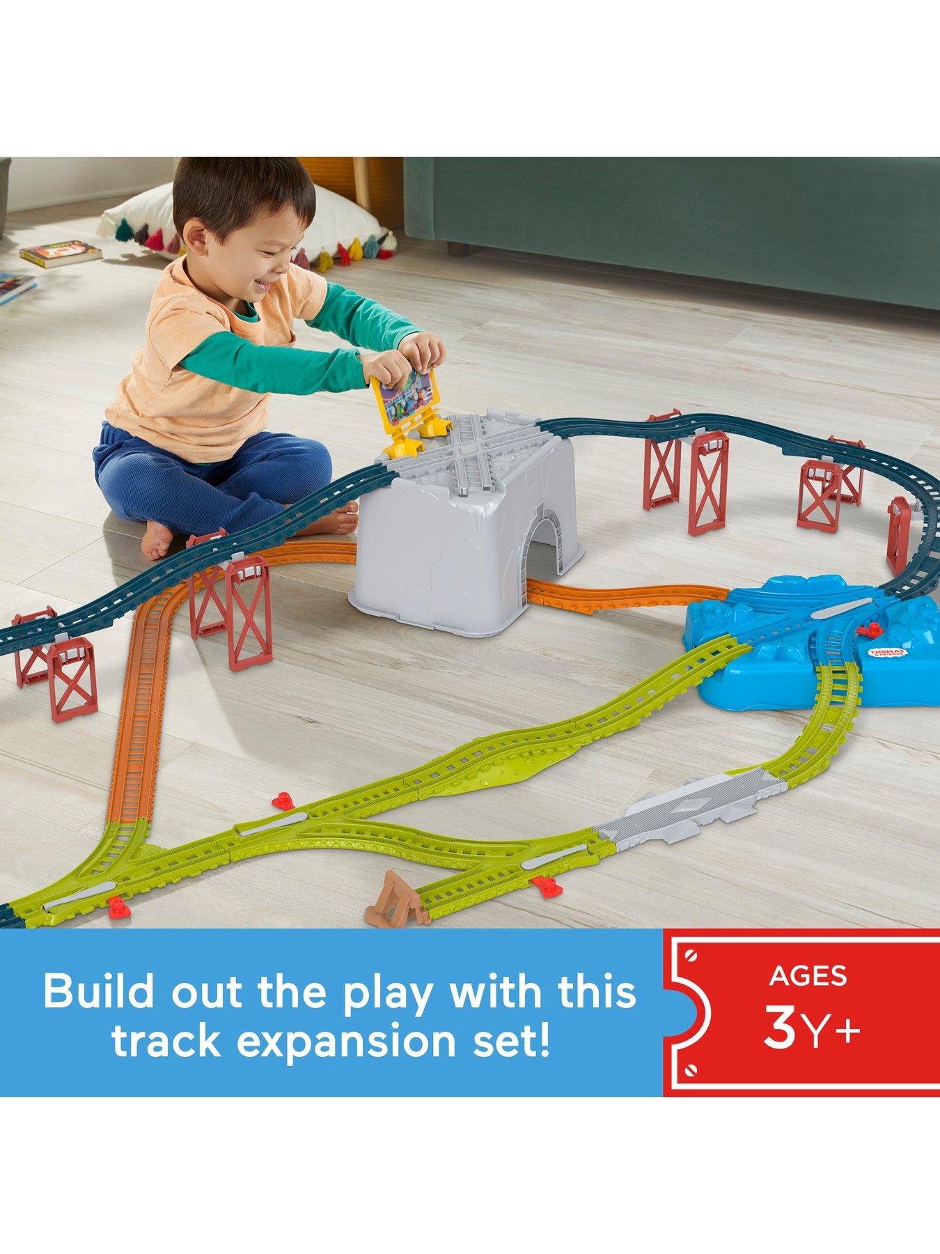 thomas-friends-connect-amp-build-train-track-bucketback