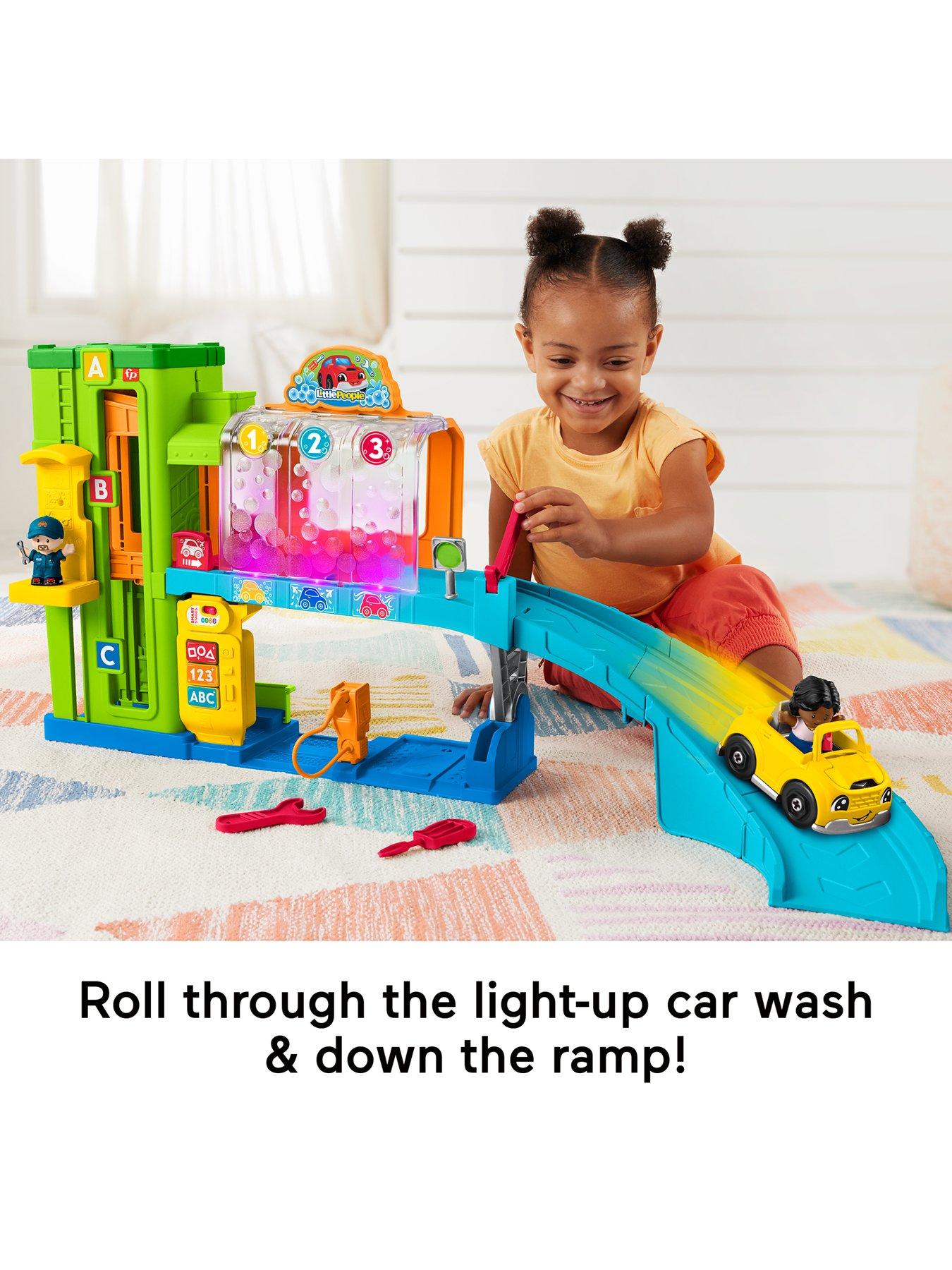 fisher-price-little-people-light-up-learning-garagedetail