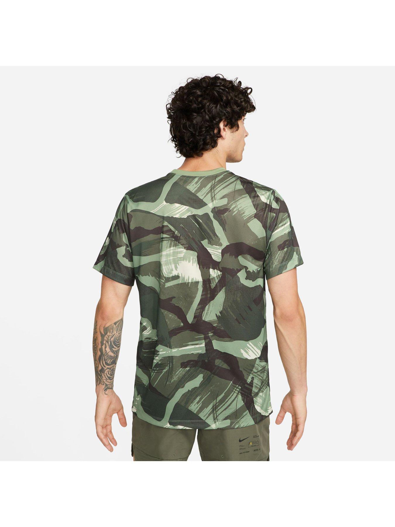 Mens nike 2025 camo shirt