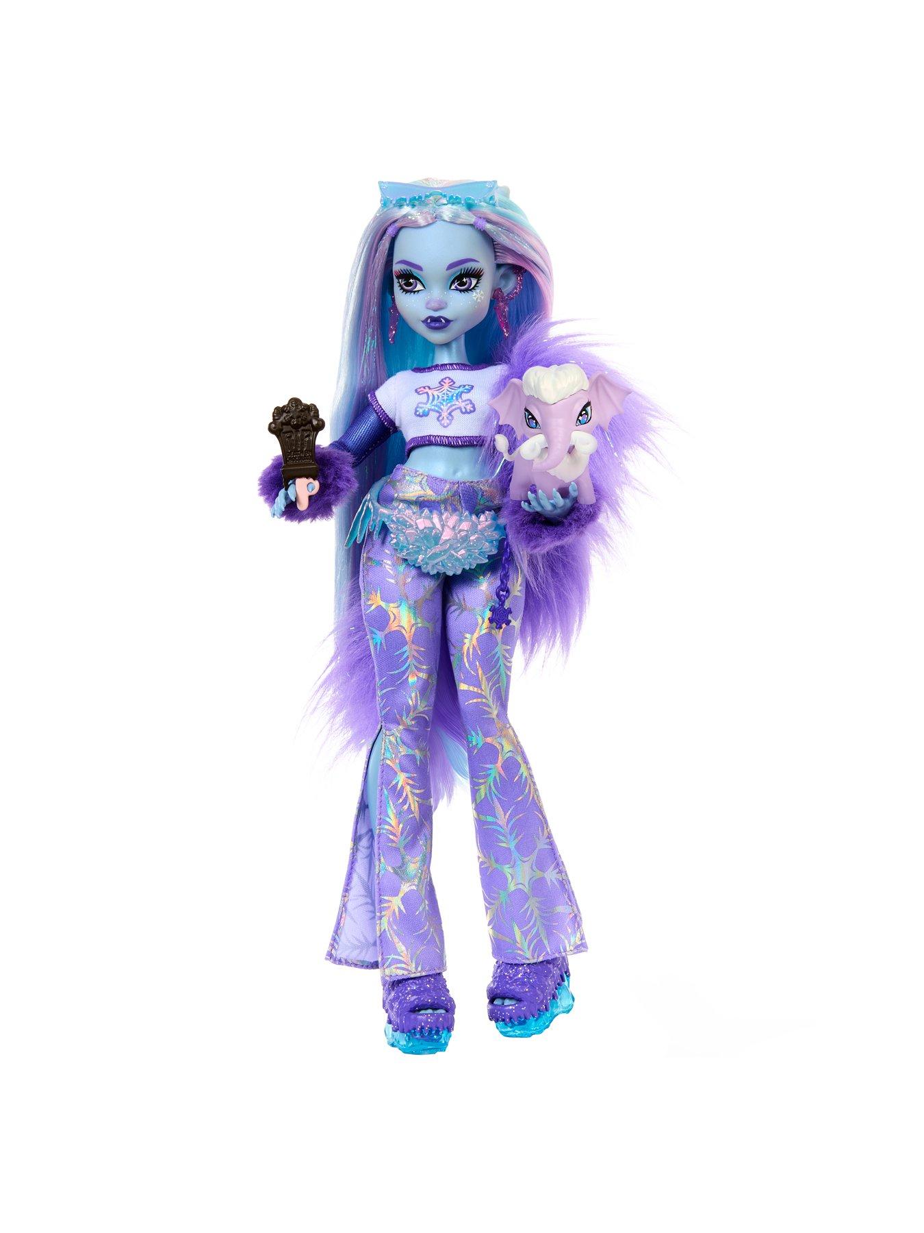 monster-high-abbey-bominable-doll-amp-accessoriesdetail