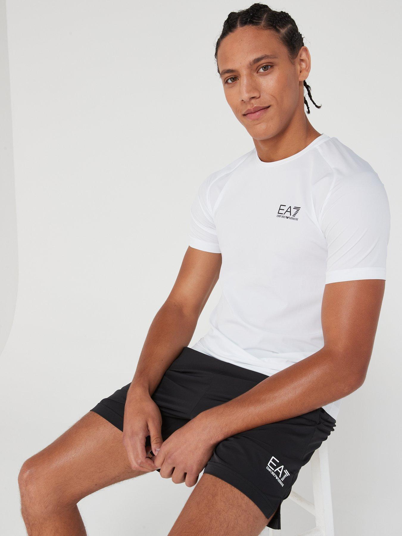 ea7-emporio-armani-ea7-emporio-armani-ventus-t-shirt-amp-shorts-training-travel-kit-whiteblackoutfit