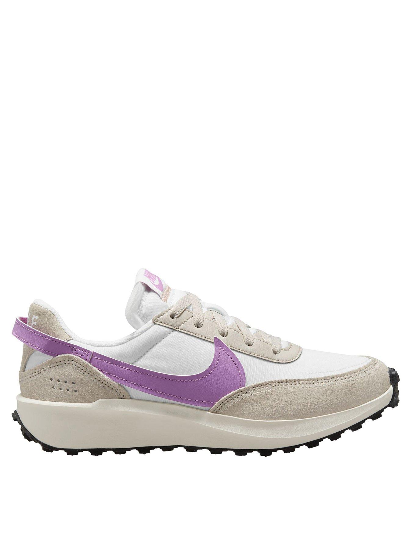 Nike training free tr 8 trainers in cheap white with pink swoosh