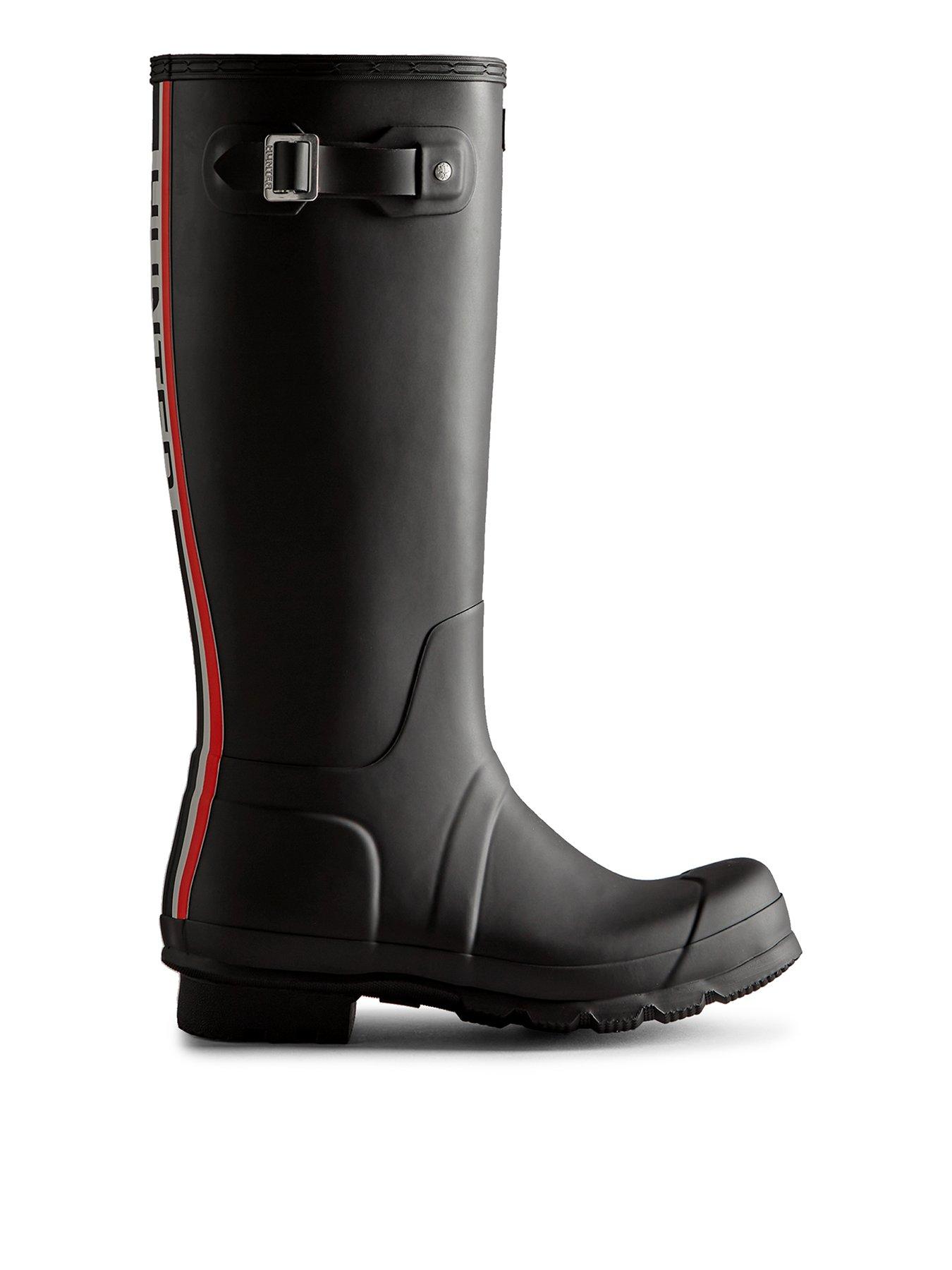 Hunter logo rain hot sale boots