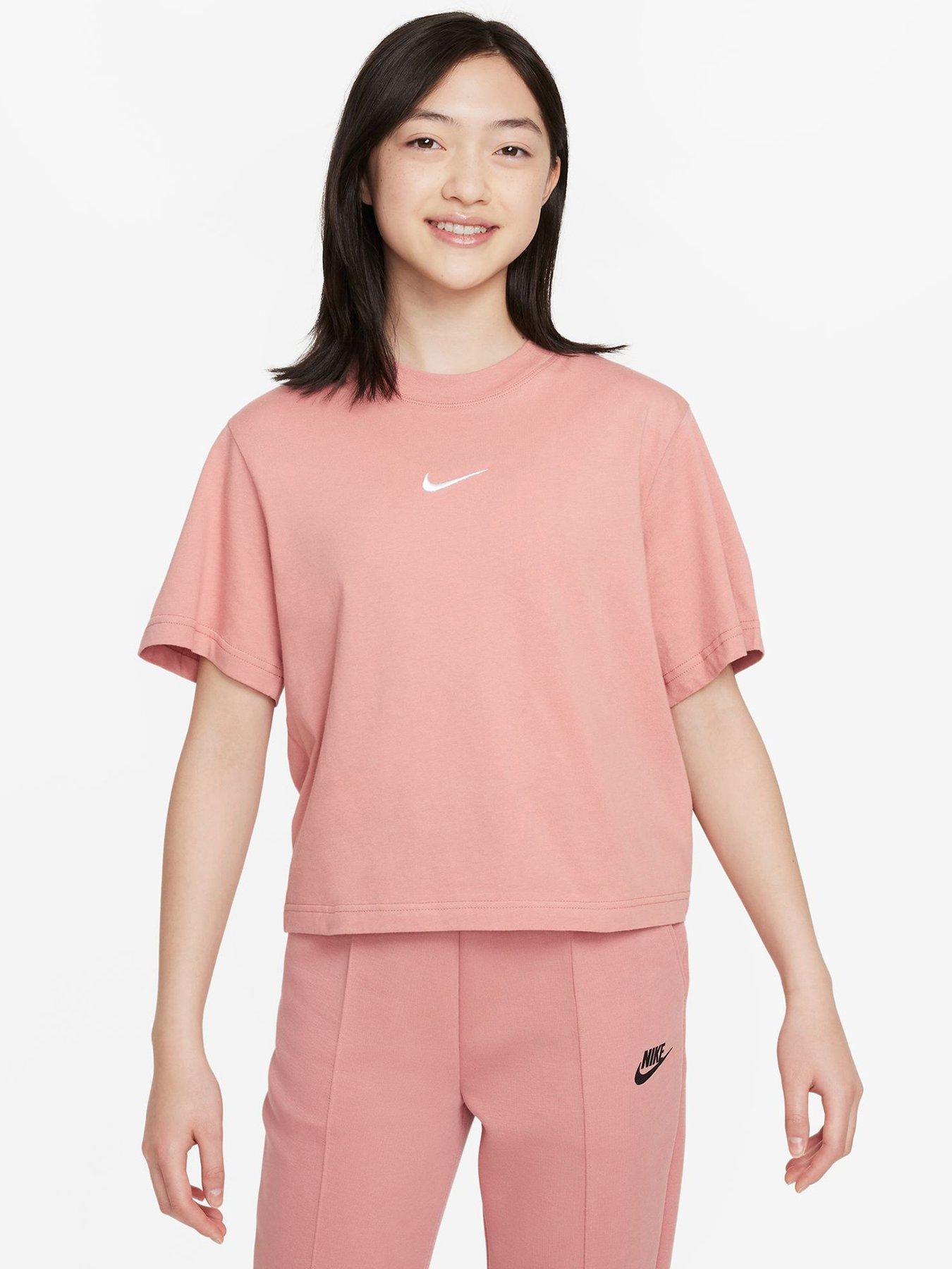 Girls red 2024 nike shirt