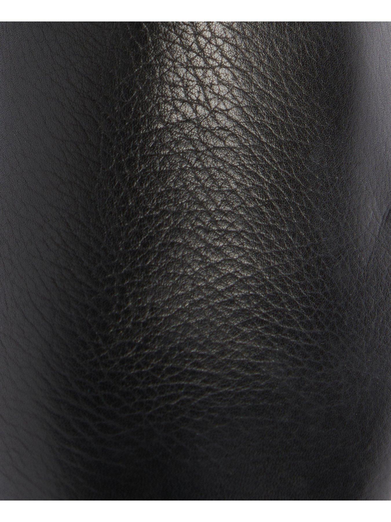 Image 6 of 6 of Barbour Evie Chelsea Boot - Black