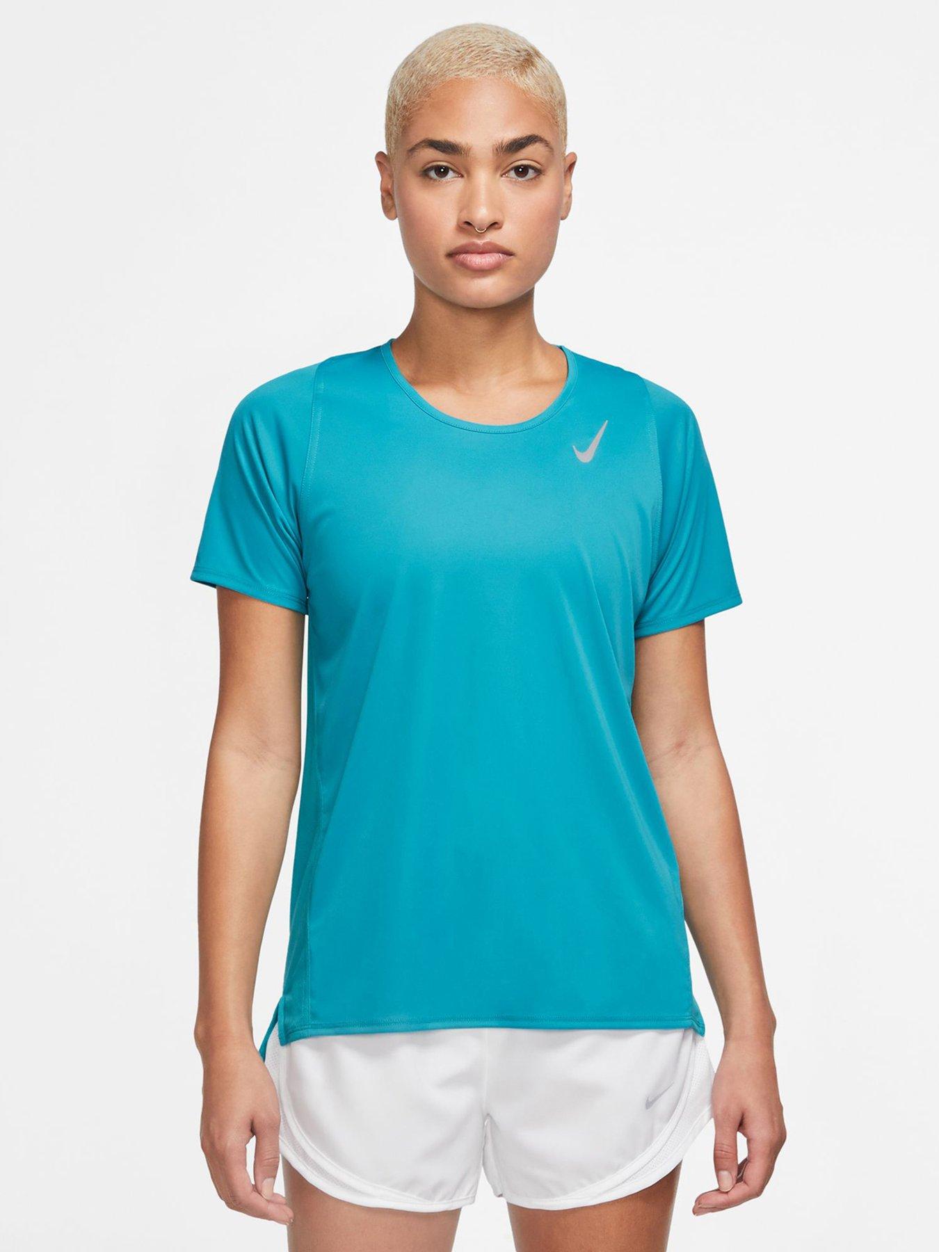 Nike Yoga Dri-FIT Luxe Women's Long-Sleeve Top - Black/Multi