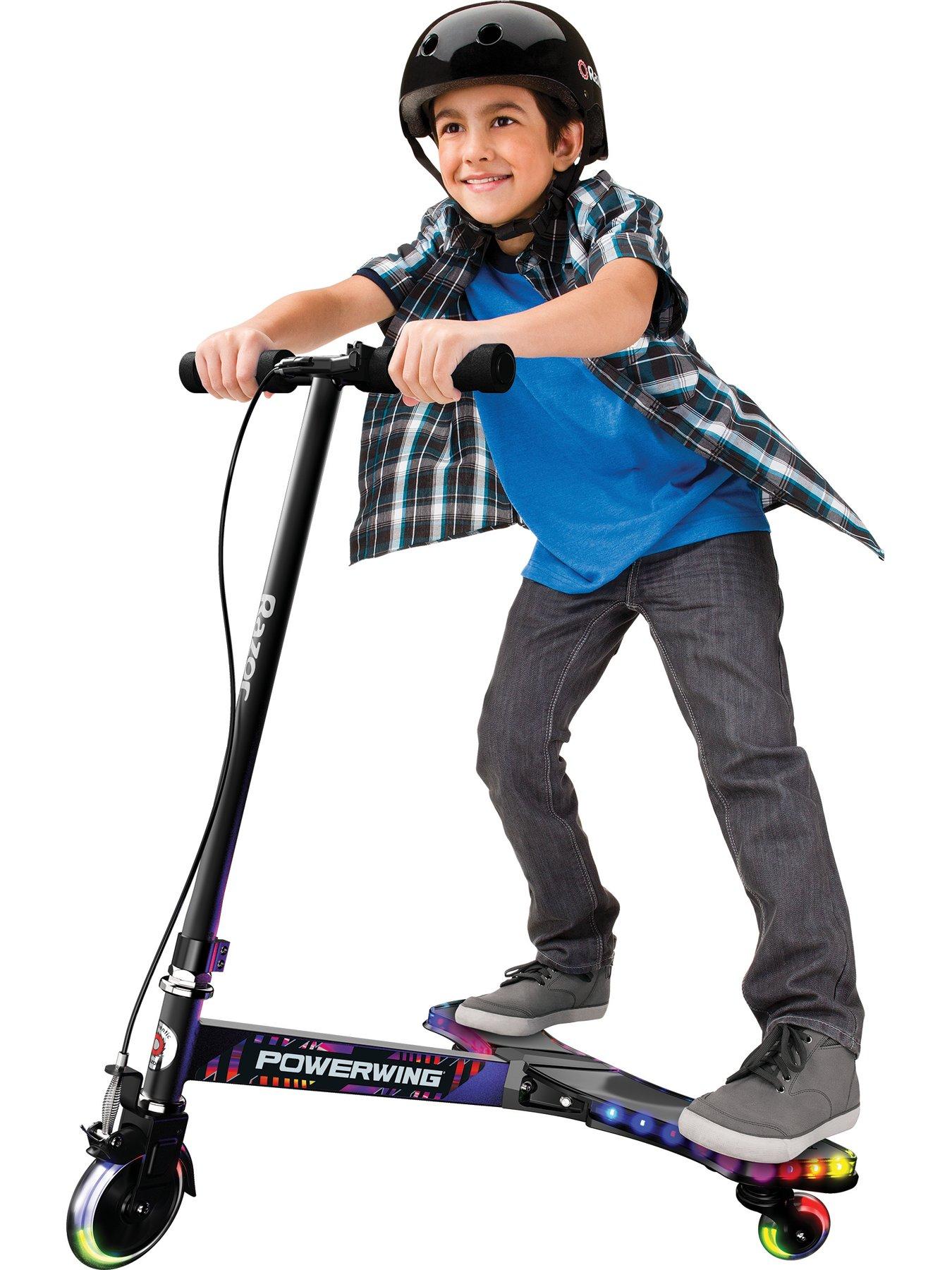 razor-lightshow-powerwing-scooter-for-kids-6-led-blackoutfit