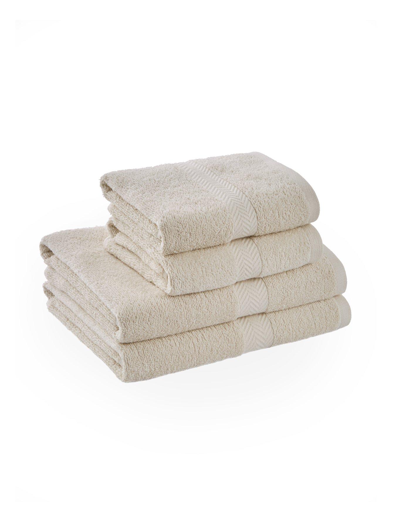 Image 2 of 4 of The Very Collection Quick Dry 450 gsm Four-Piece Towel Bale