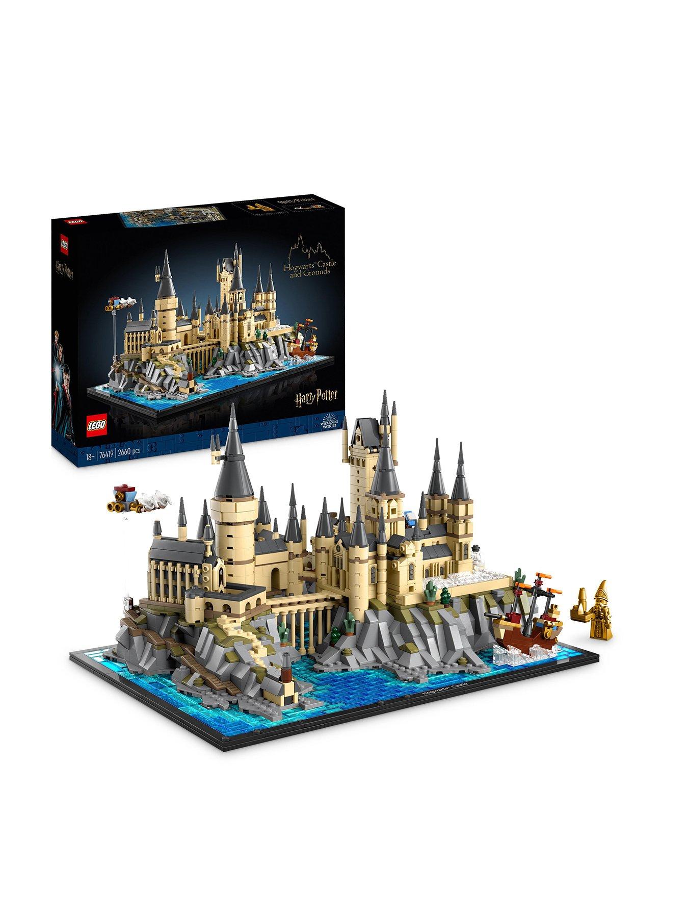 Image of LEGO Harry Potter Hogwarts Castle and Grounds 76419