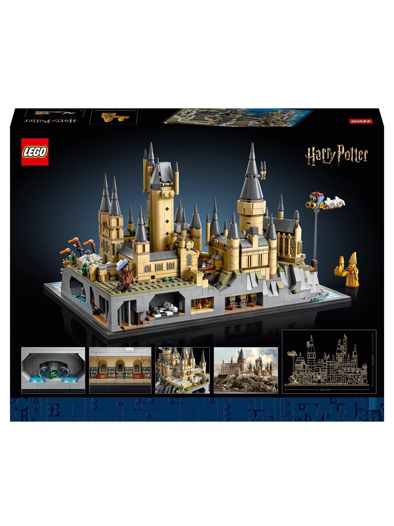 Image 6 of 7 of LEGO Harry Potter Hogwarts Castle and Grounds 76419