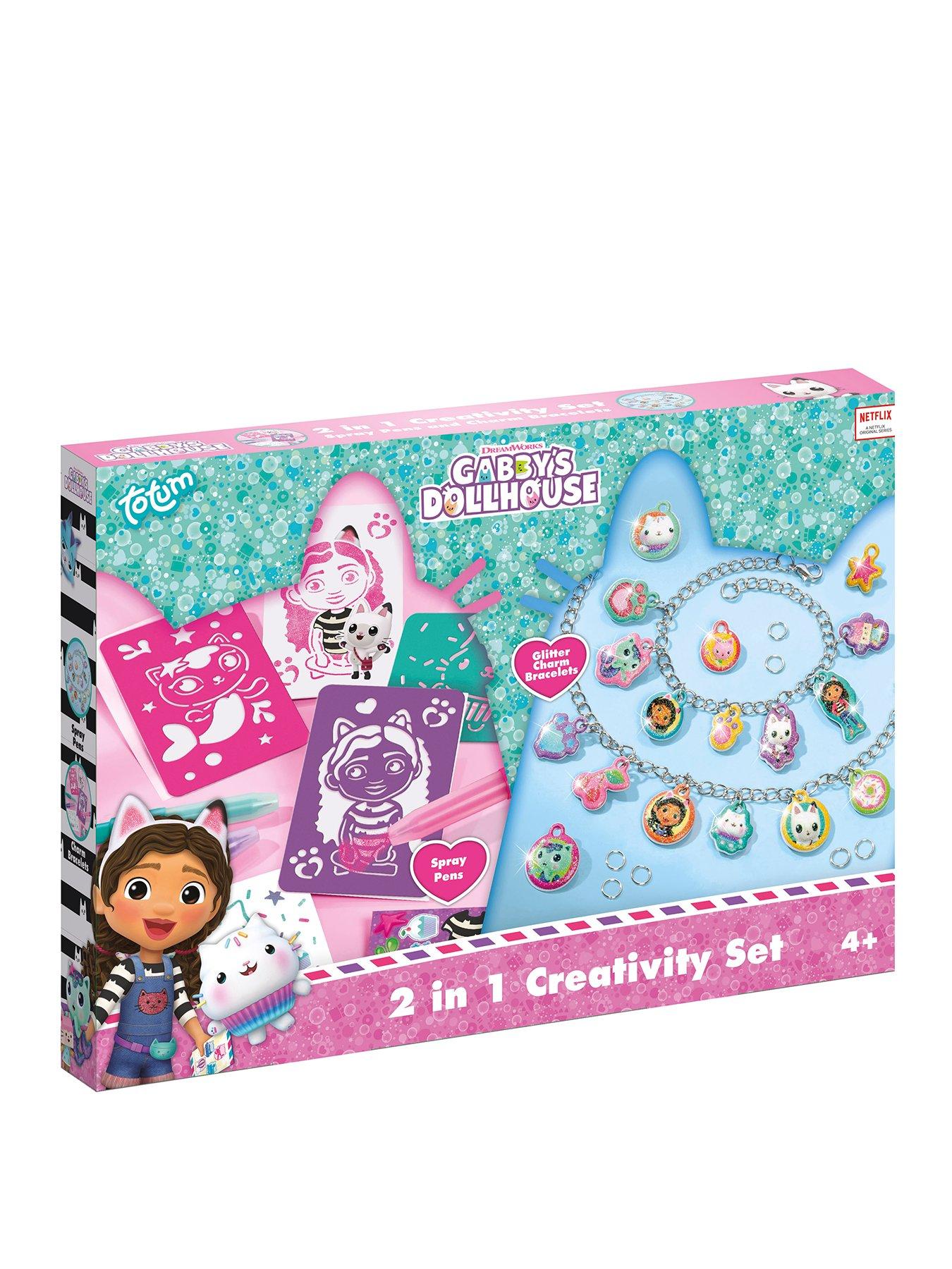 gabbys-dollhouse-2-in-1-creativity-set-spray-pens-amp-charm-braceletsstillFront