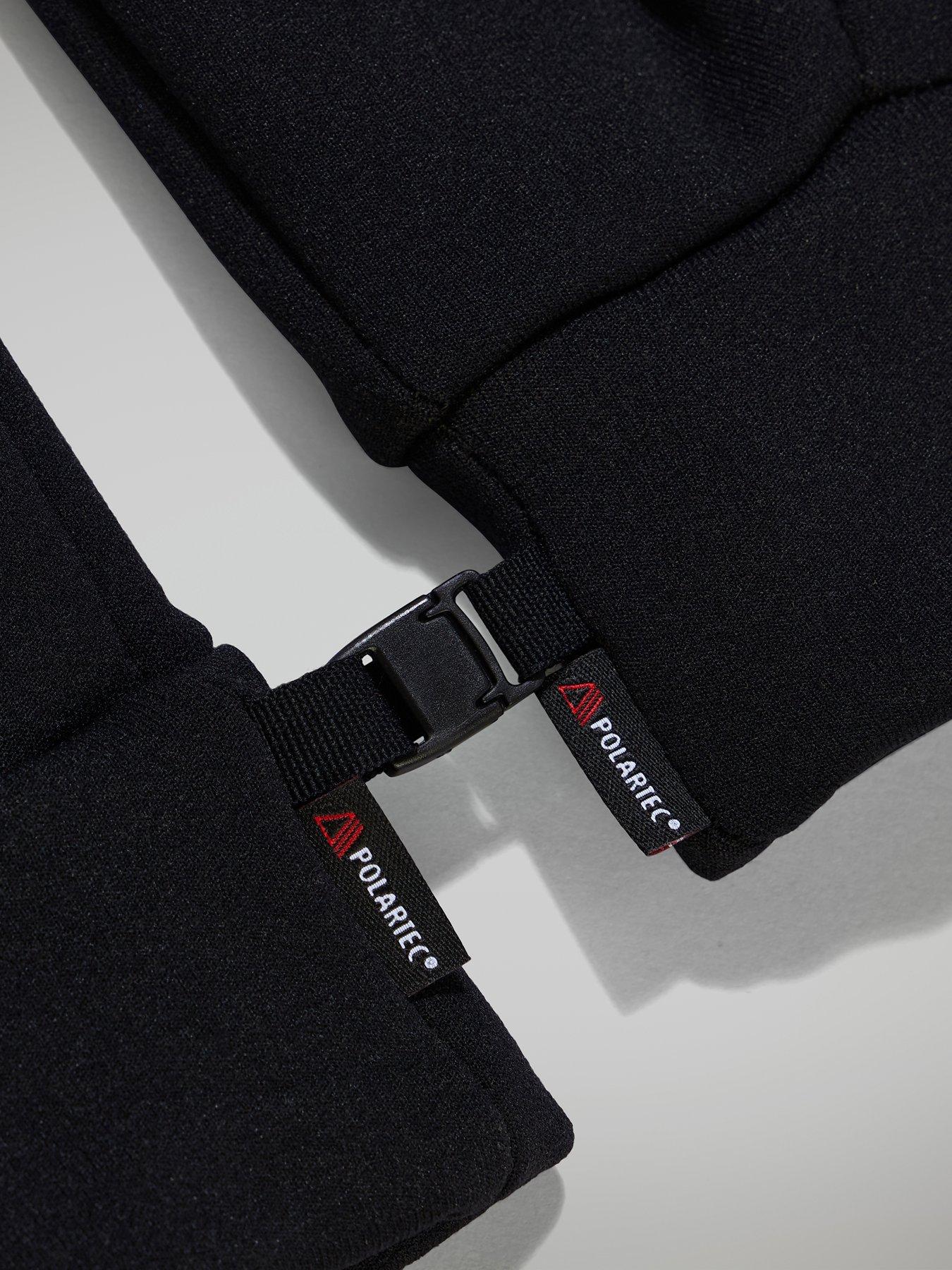 berghaus-polartec-interact-glove-blackoutfit