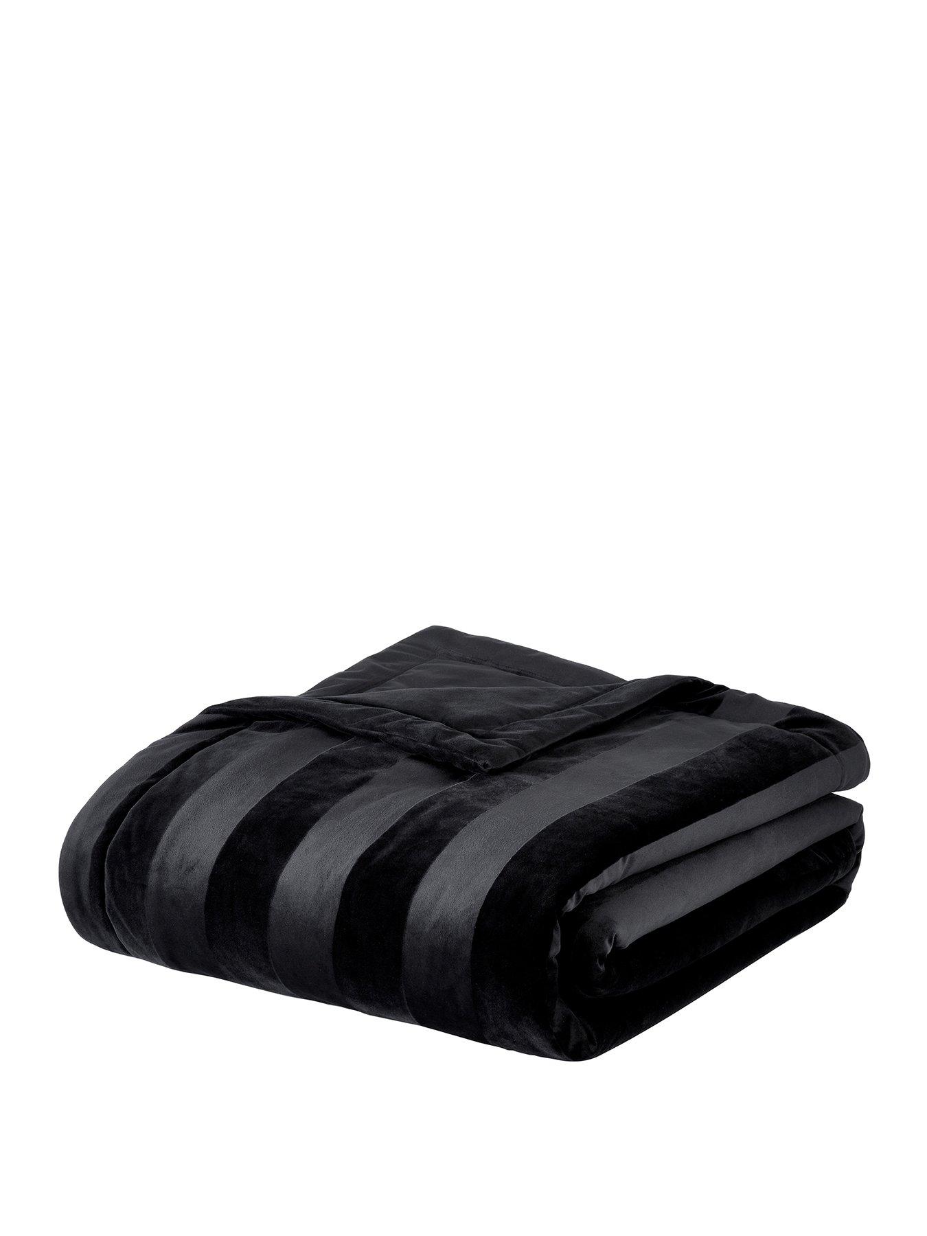 style-sisters-velvet-stripe-bedspread-throw-blackstillFront